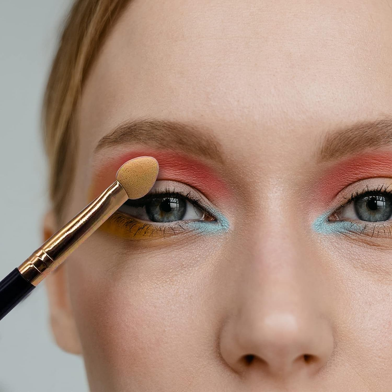 Uorpoto Eyeshadow Applicators Sponge Double Sided Reusable 5Pcs Professional Blendable Organic Foam Tip Makeup Eye Shadow Applicator Brush Set Washable