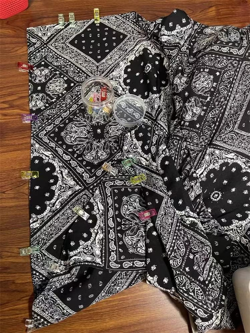 Sewing Clips,100 Pcs,Sewing Clips for Fabric,Fabric Clips for Sewing and Quilting,Quilting Clips for Binding,Sewing Accessories and Supplies(9 Colors) image number 1