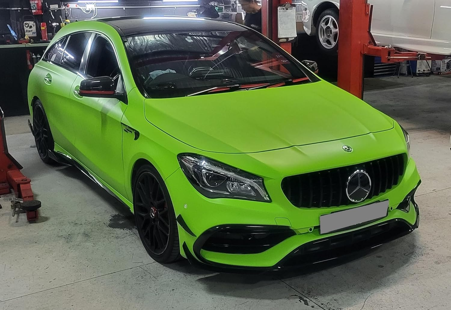 Spray on Peel off Automotive Vinyl Wrap image number 2