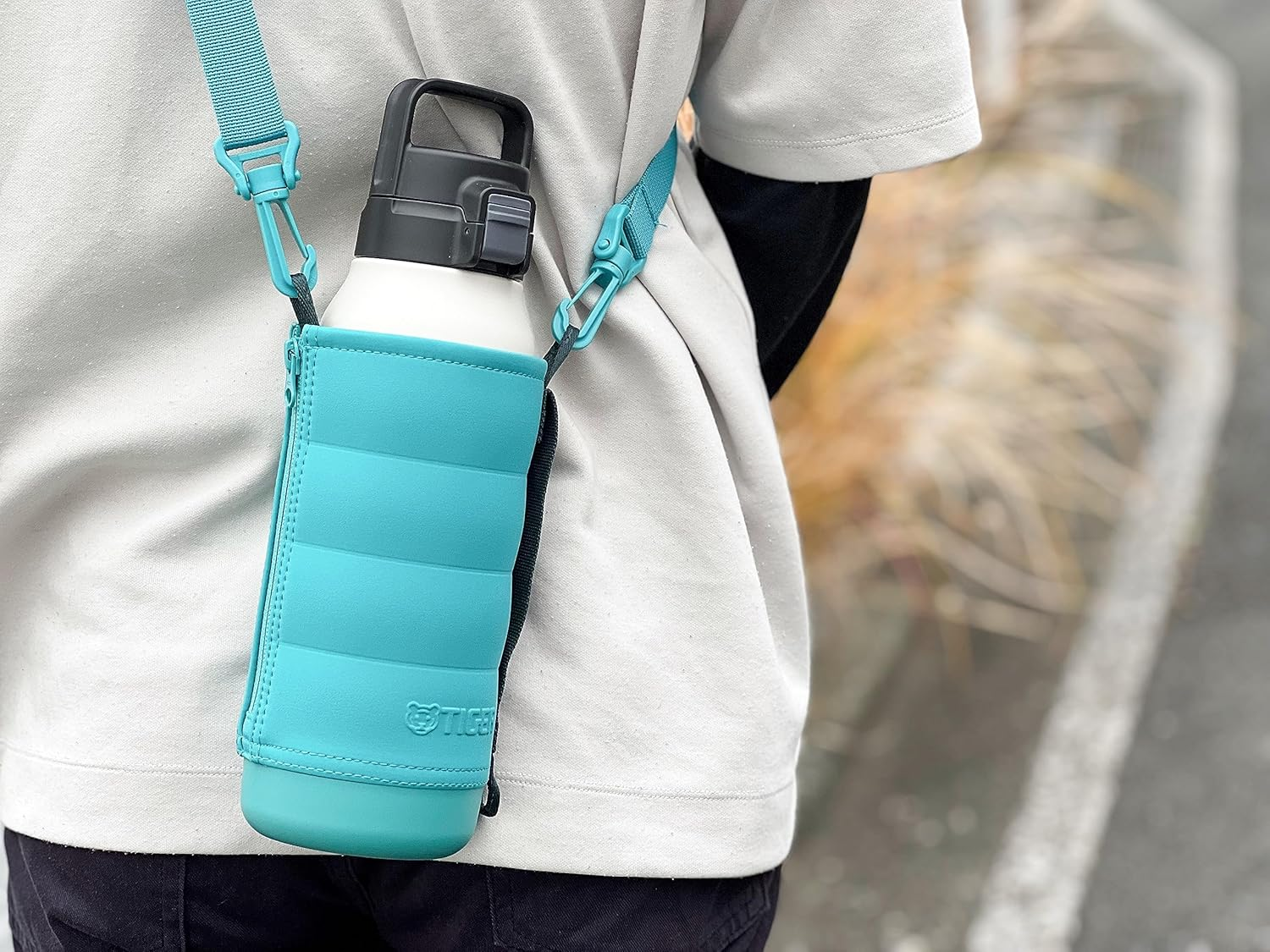 MTA-Z15SKP Tiger Thermos Water Bottle, 0.3 Gal (1.5 L), MTA-B150 Type & MTA-T150 Type Vacuum Insulated Bottle Pouch with Strap, Large Capacity, Machine Washable, Black