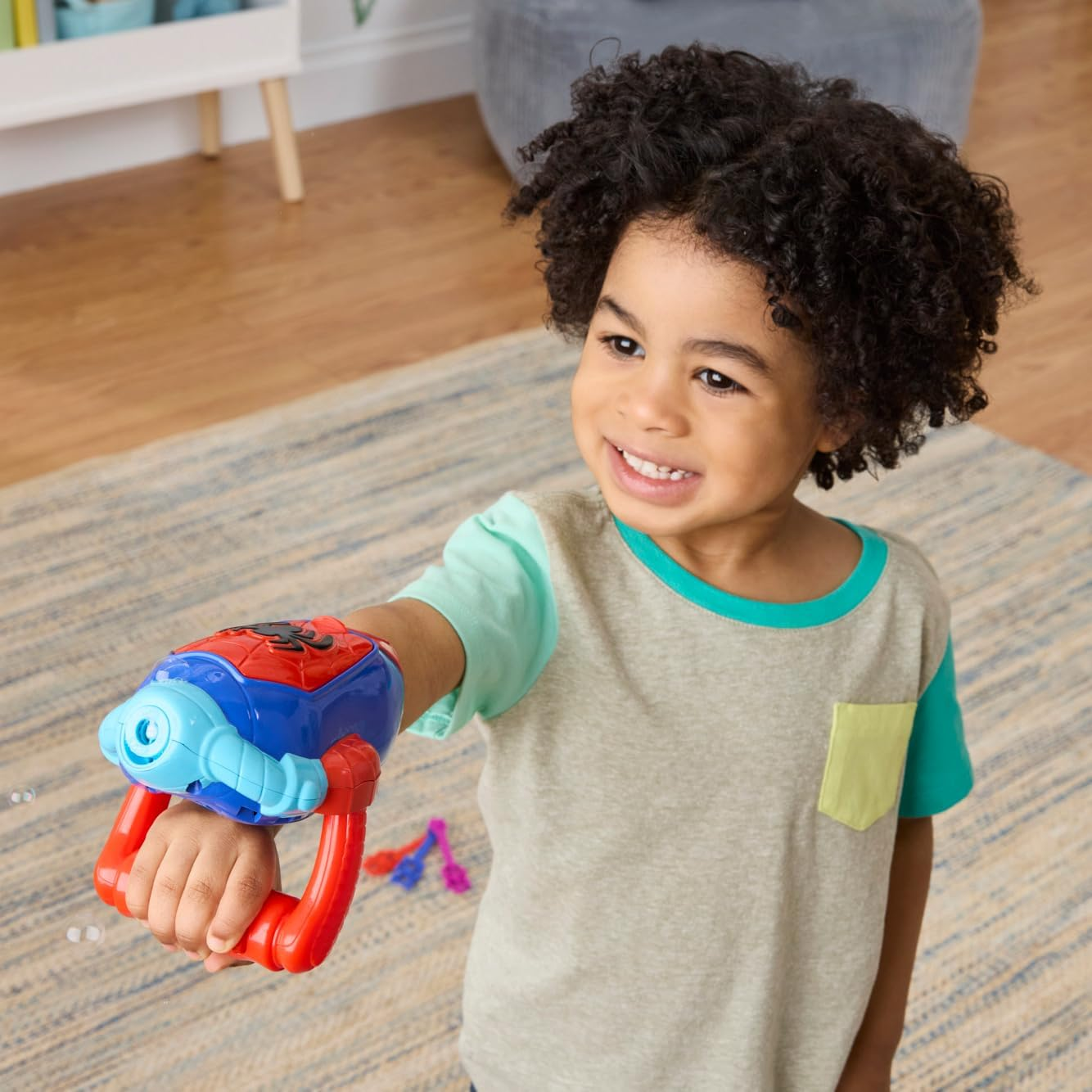 Marvel Spidey and His Amazing Friends Water-Webs Electronic Bubble Slinger, Super Hero Role Play Toys for Kids, Ages 3+