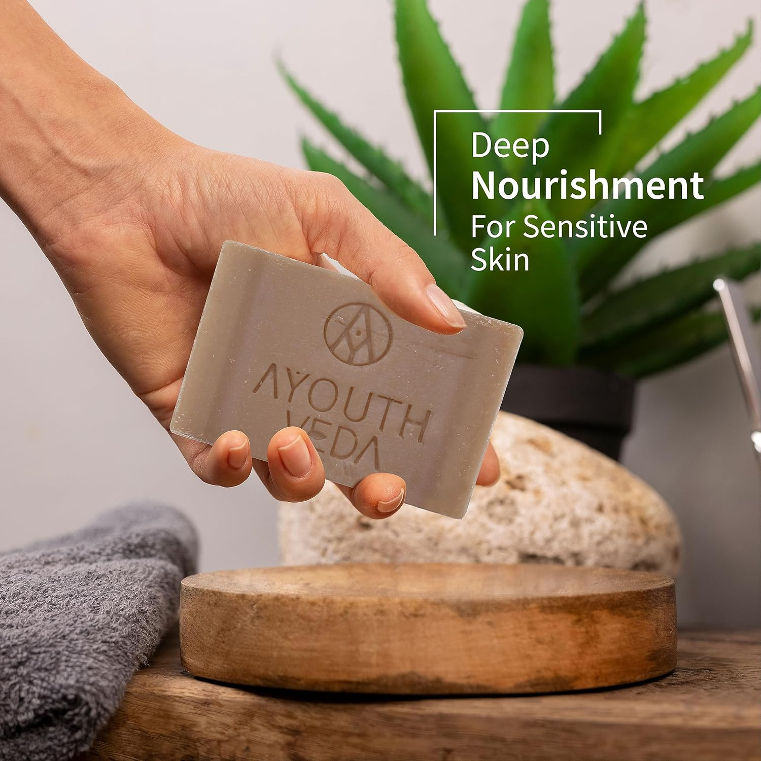 Ayouthveda Delicate Skin Pure Castile Soap, Eliminates Excessive Oil, Soothes Inflamed Skin, Nourishes the Deepest Layer of Skin, 100 Gm (Pack of 5) image number 4