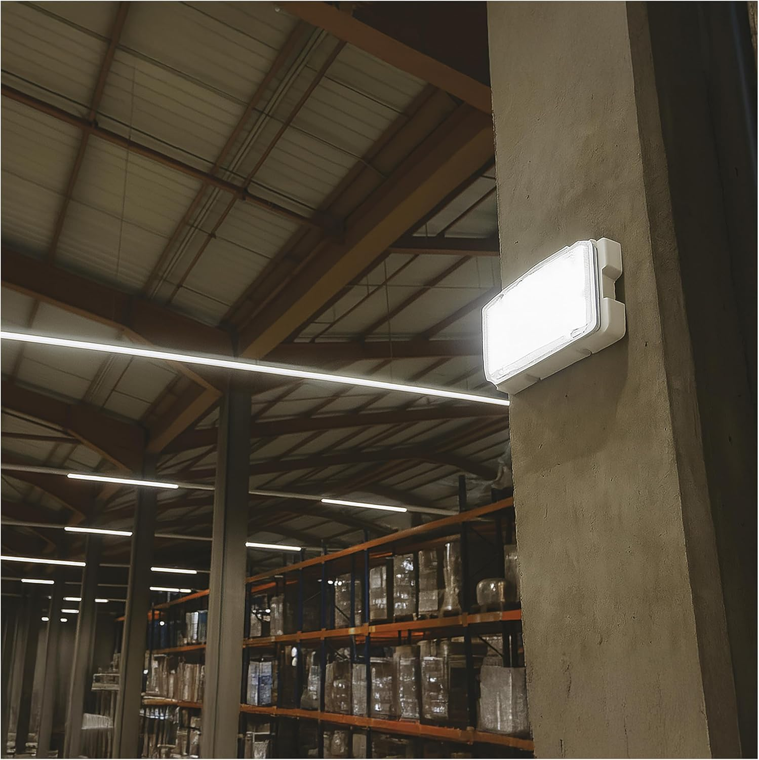 EMOS - LED Security Light Nessi 10W with Battery - Anti-Panic Lighting with Manual Test Button - 3 Hours Emergency Mode - Surface-Mounted - Cool White Light - Also for Wet Rooms - White image number 5