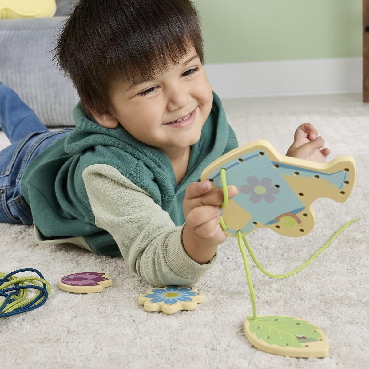 Fisher-Price Wood Preschool Toy Lacing Activity Cards, Tiny Garden 10-Piece Set for Fine Motor Skill Development Kids Ages 3+ Years (Amazon Exclusive) image number 3