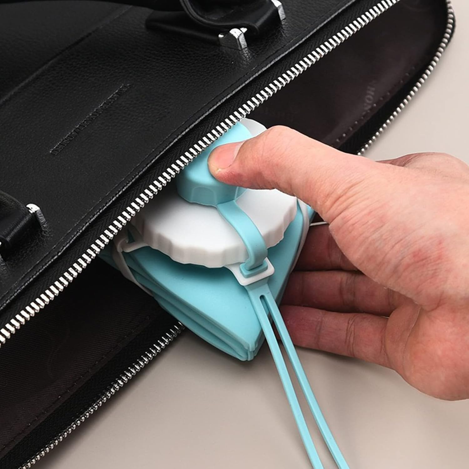 RUNGOS Collapsible Water Bottle for Travel Essentials [Double Leak-Proof Design] [Bottle Cap with Safety Rope] BPA Free Silicone Foldable Water Bottle for Outdoor Hiking Sports, Lightweight (Gray) image number 5