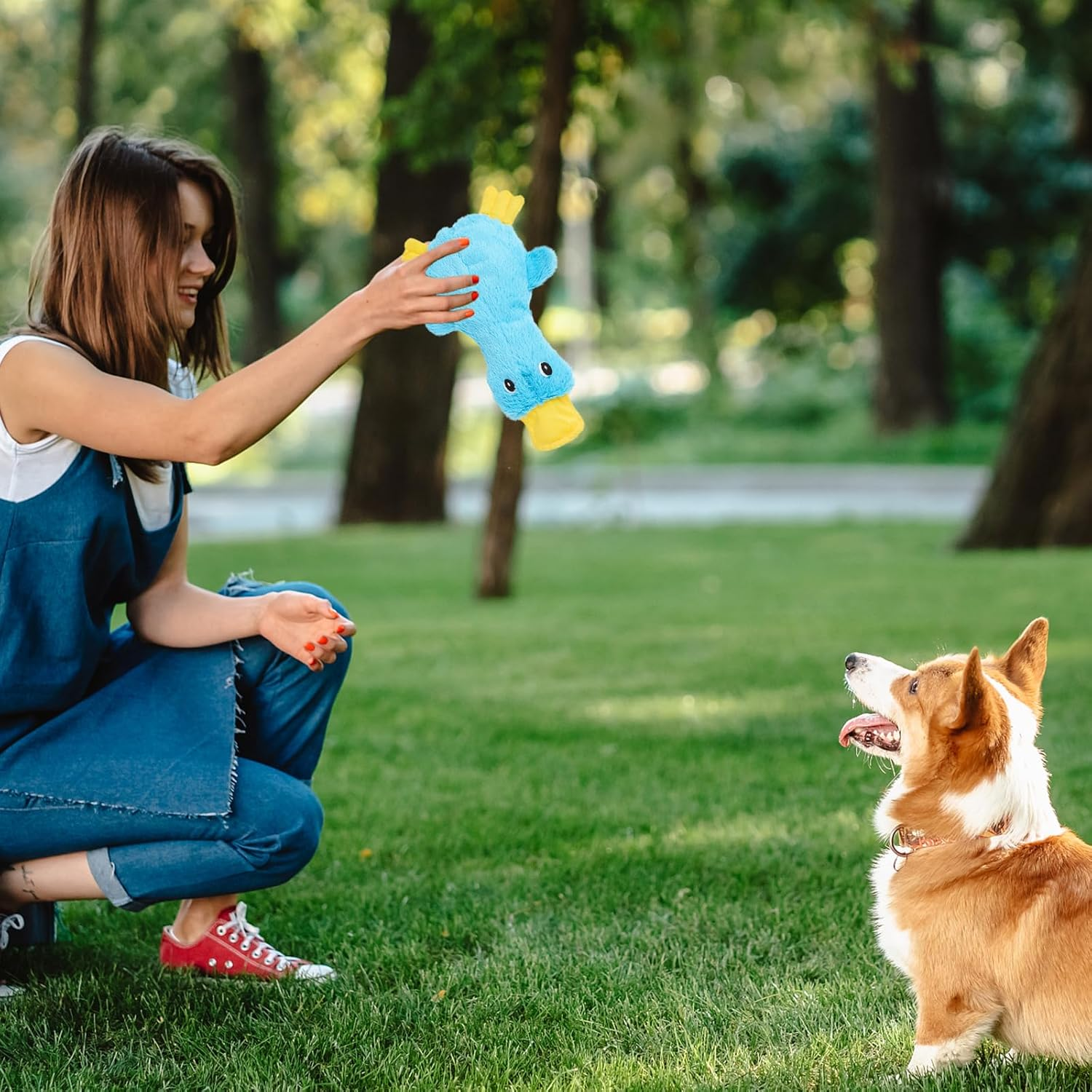 YSHIGUING Calming Duck Dog Toy for Indoor Puppy,Quack-Quack Duck Dog Toy,The Cute Dog Duck, Dogs Emotional Support Duck Pillow,Crinkle Squeaky Plush Stuffed Duck Dog Chew Toys,Birthday Gift (Blue) image number 4