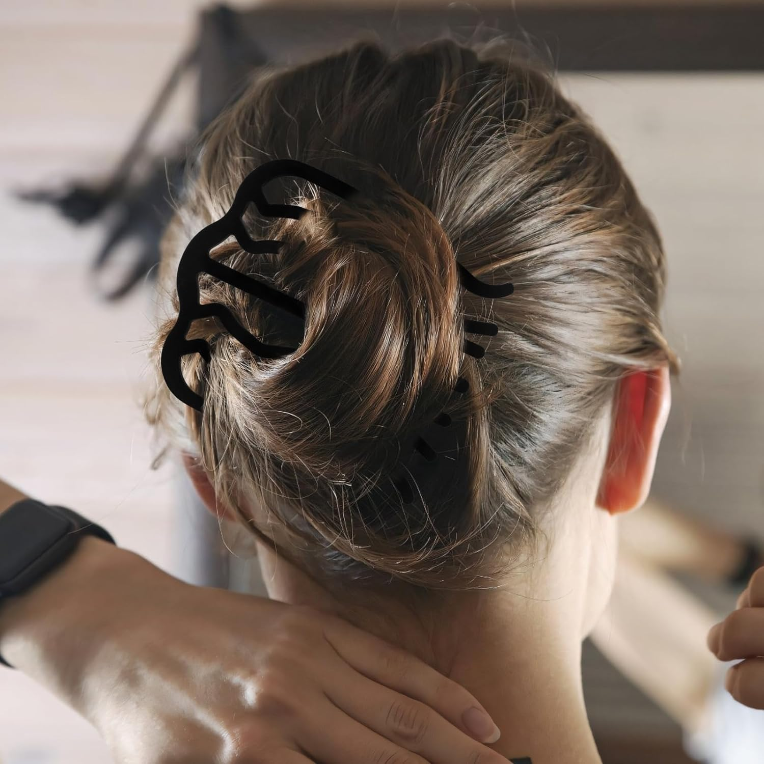 9Pcs French Twist Hair Pins Hair Clips French Twist Hair Tool Side Combs 4 Styles French Twist Hair Clips for Women Hair Comb for Girls Bun image number 3