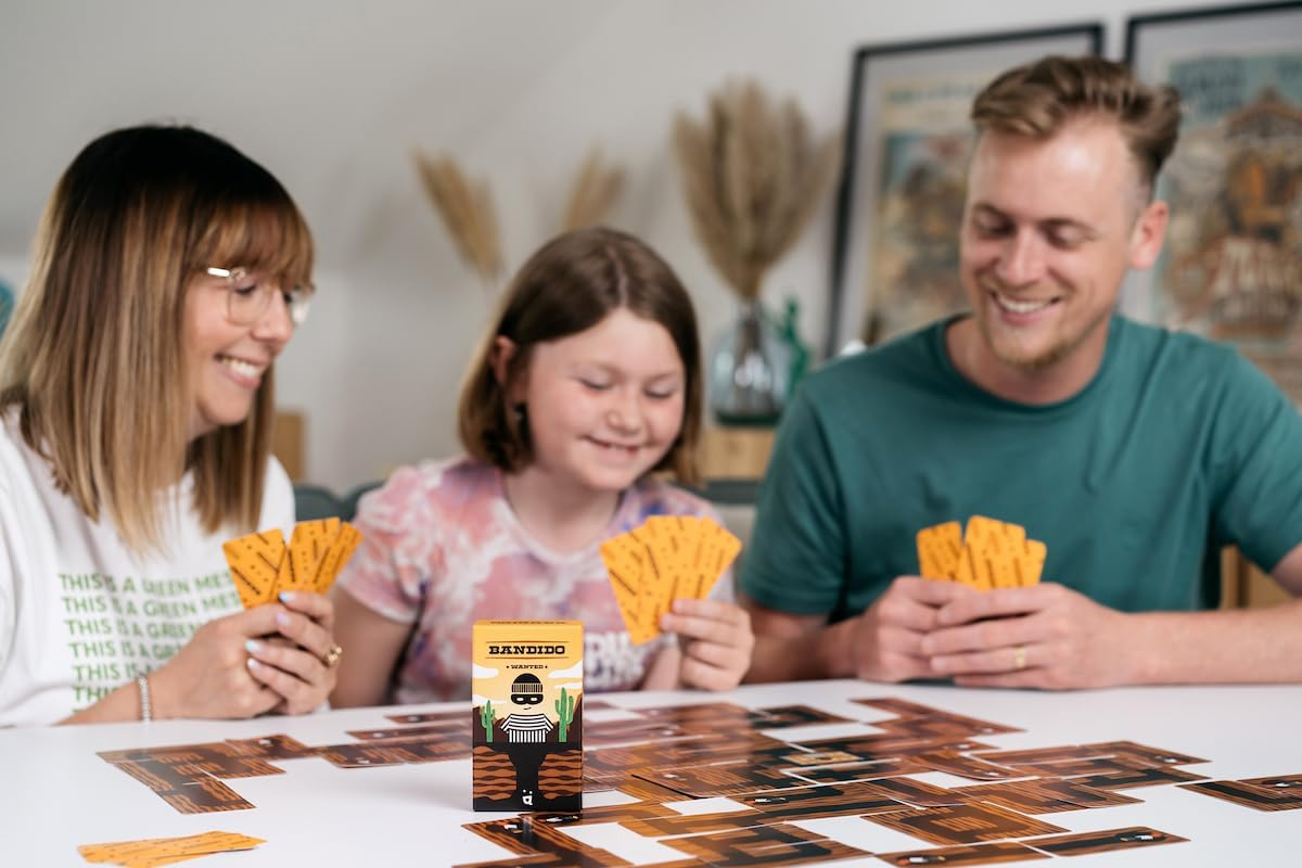 Bandido Card Game image number 1