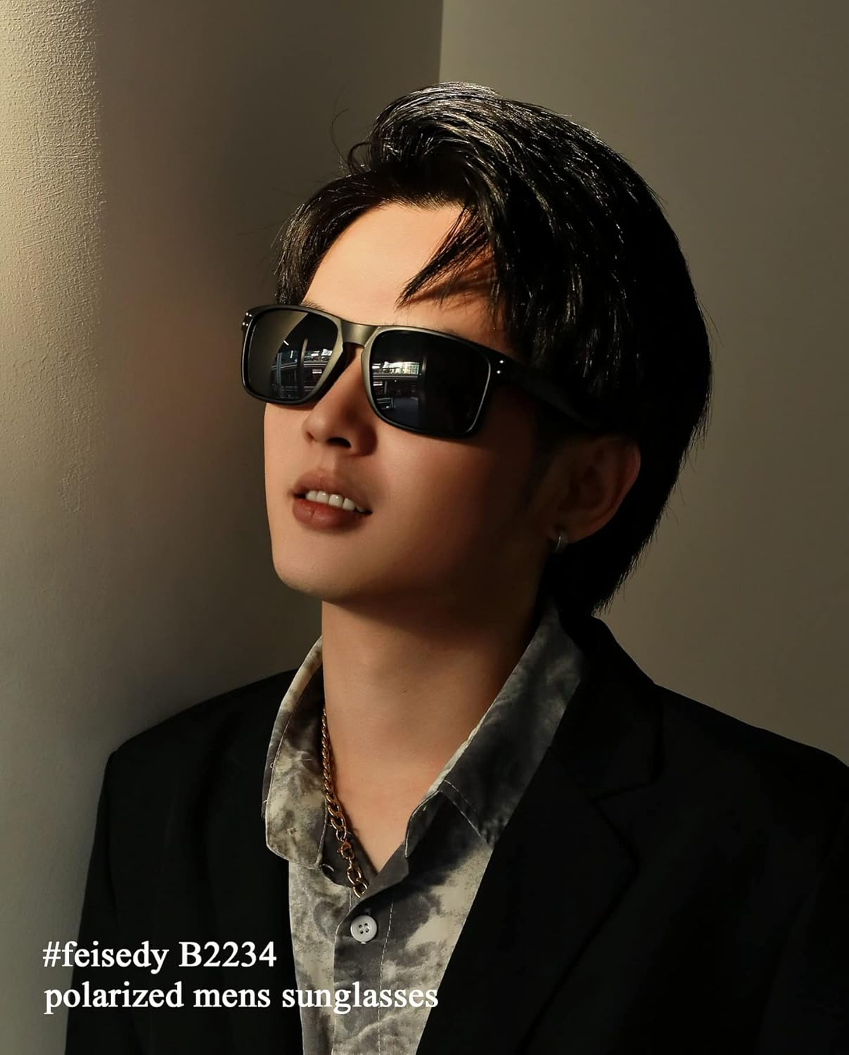 FEISEDY Classic Polarized Square Sunglasses Men Women Small Sun Glasses Cycling Driving Sports Glasses B2234 image number 1