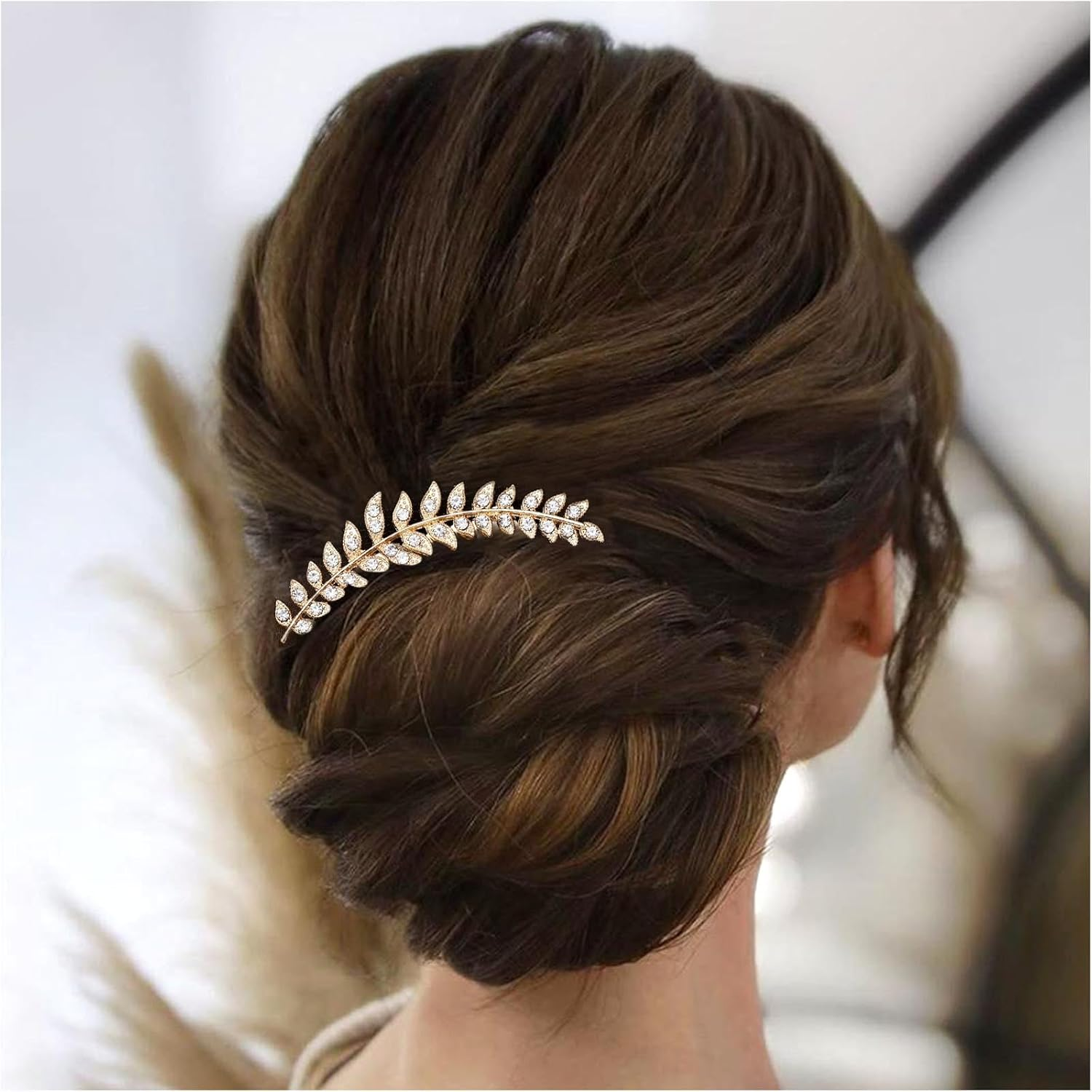 Enautoabs Vintage Gold Leaf Wedding Hair Comb Crystal Leaf Side Comb Large Metal Leaves Hairpiece Bridal Headwear Decorative Accessories for Women Headpiece image number 4