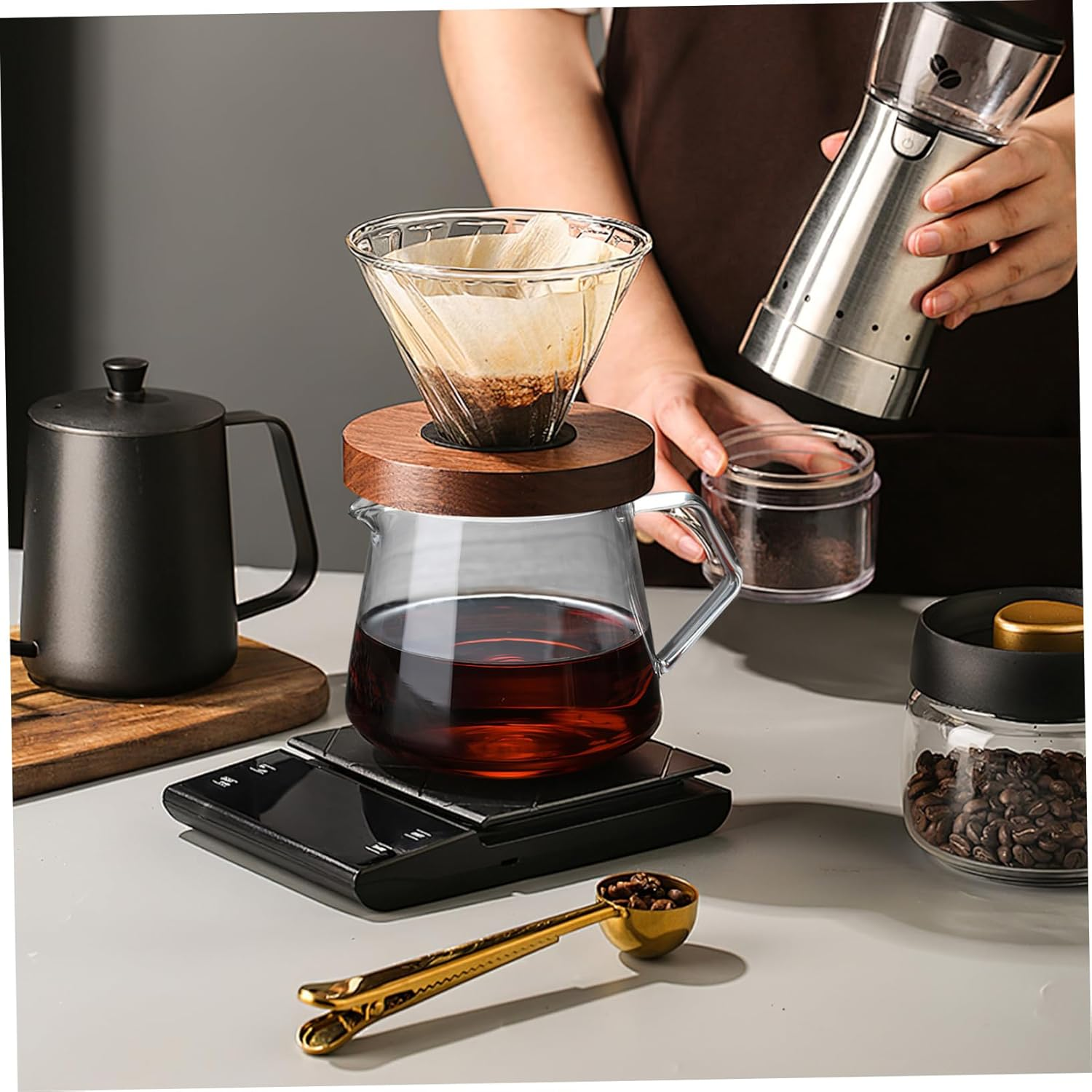 1Pc Transparent Glass Kettle Heat Resistant Coffee Pot for Home Brewing Ergonomic Handle for Tea Milk Juice and More image number 3