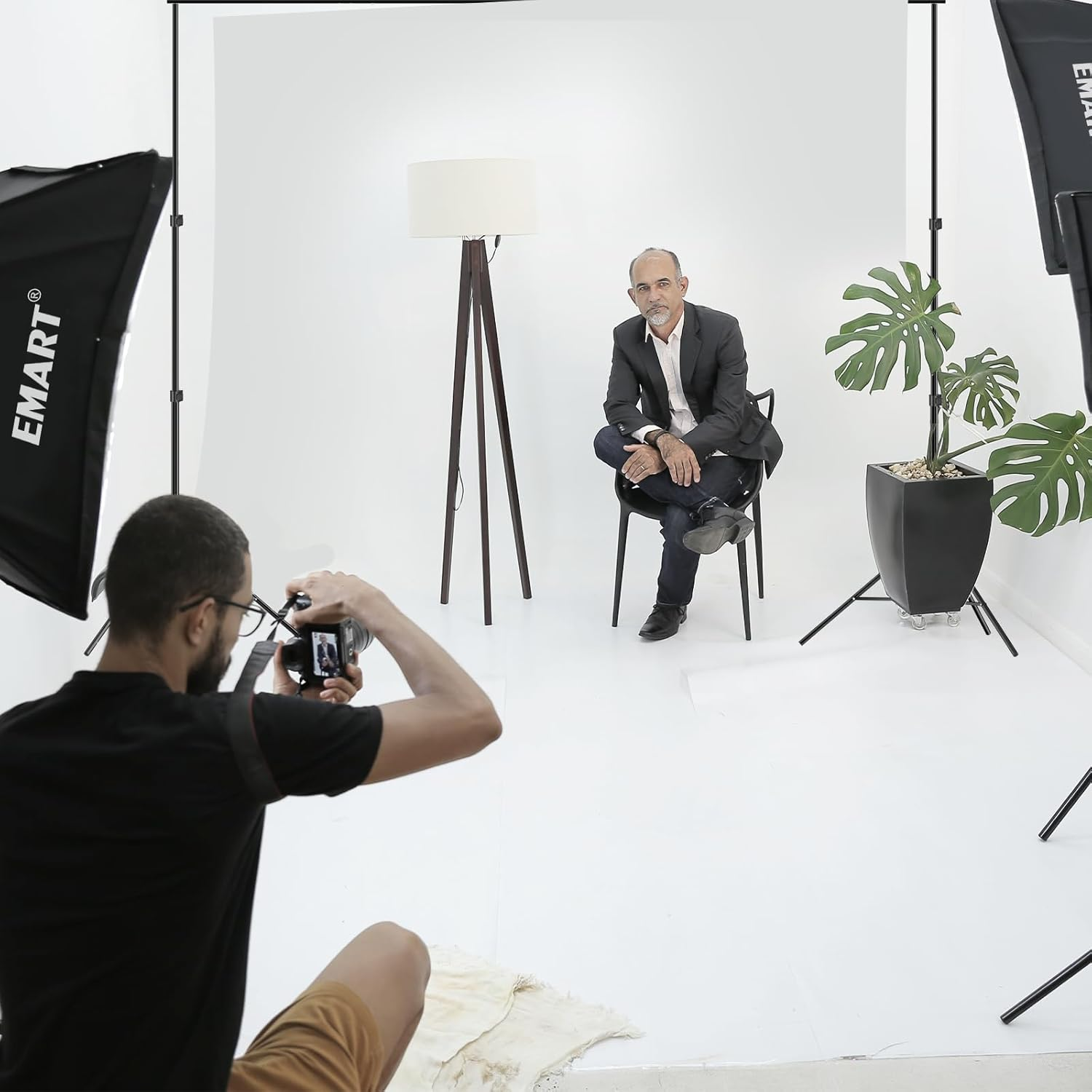 EMART Backdrop Stand Kit 2X2M/ 6.5X6.5Ft Photography Back Drop Support with White Background Carrying Bag and 4 Spring Clamps for Photo Decoration Party Studio Video image number 6