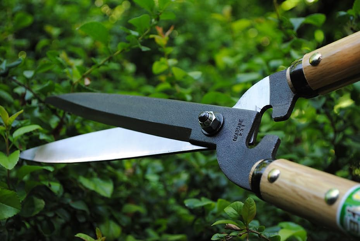 Okatsune No. 231 Trimming Shears, Type 65, Short Handle image number 1