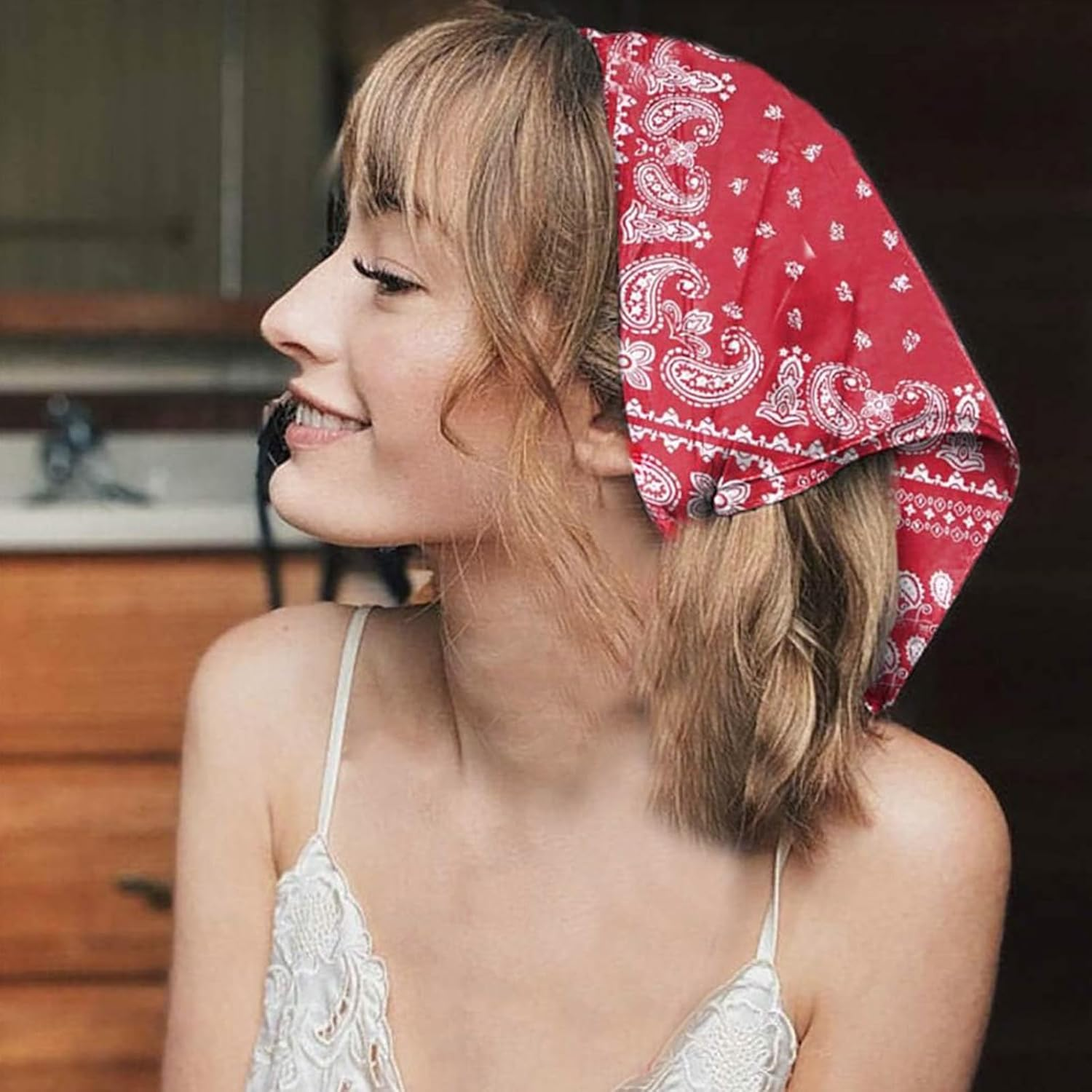 Kzvsiy 2-Pack Boho Head Kerchiefs, Elastic Hair Scarf Headbands, Paisley & Floral Chiffon Triangle Bandanas, Adjustable Turban Headwraps, Floral Hair Scarves for Women & Girls (Claret, Black) image number 5