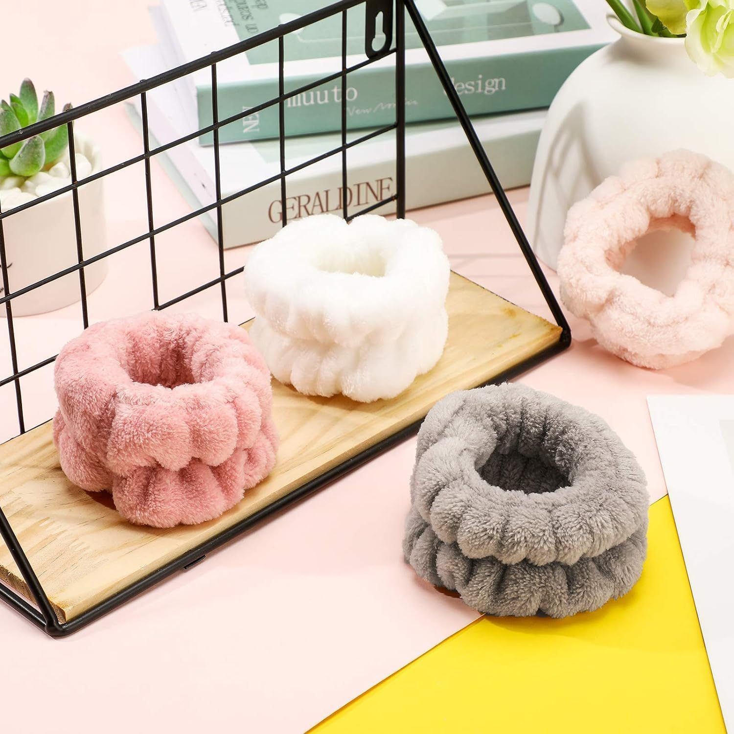 Microfiber Wrist Wash Towel Bands - Set of 4 Absorbent Wristbands for Face Washing, Sweat Control Spa-Grade Wristbands for Women and Girls Prevents Liquid Spills image number 1