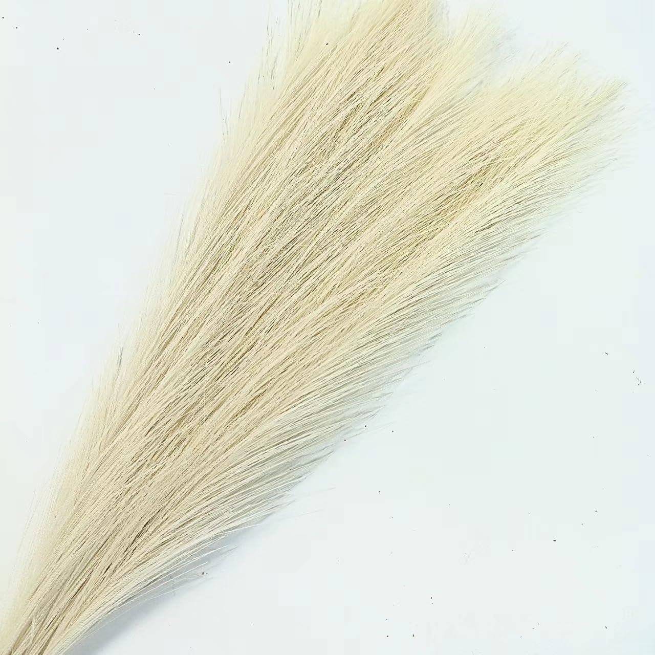 15 PCS Artificial Reed Flowers Fake Grass 15.7 Inch Tall Onion Grass Artificial Pampas Grass Greenery Floor Plants for Room Office Garden Indoor (Brown)