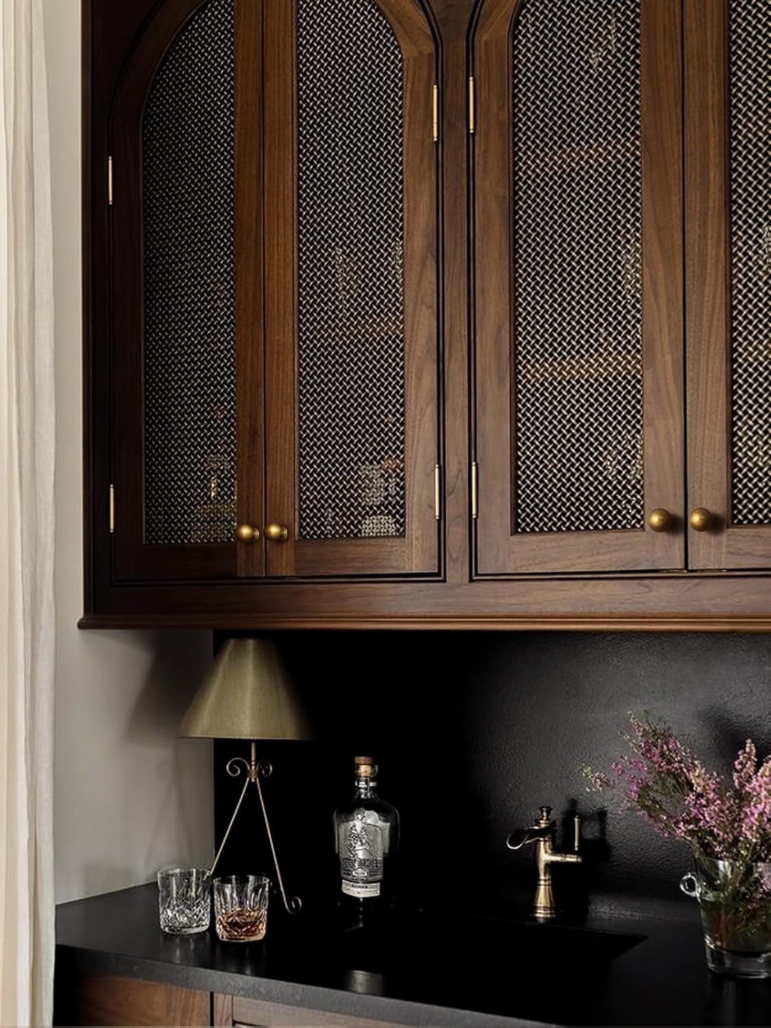 BEILEIOU Antique Brass Cabinet Knobs Classic Vintage Retro Drawer Knobs Kitchen Cupboard Bathroom Dresser Cabinet Hardware Handles Zinc Alloy (2, Antique Brass, Knob) - 2, Antique Brass image number 5