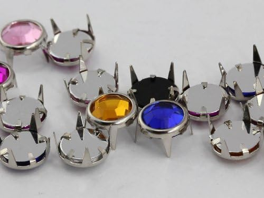 Allstarco Medium Assorted Colors Bedazzler Rhinestones - 100 Pieces image number 6