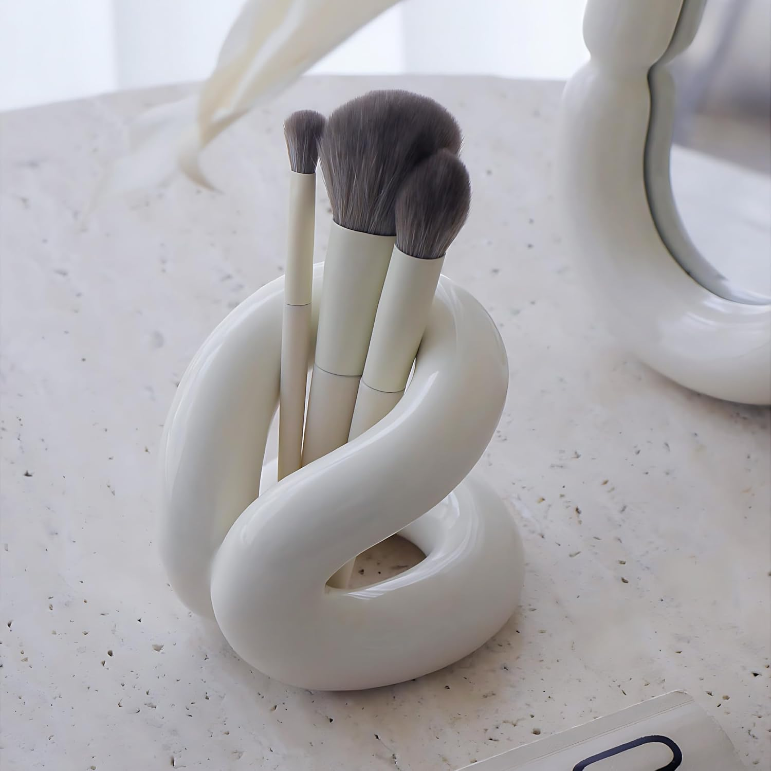 Minimalist Design White Ceramic Makeup Brushes Holder Stand Rack Organizer, Cosmetic Pen Toothbrushes Holder Dressing Table Decor image number 4