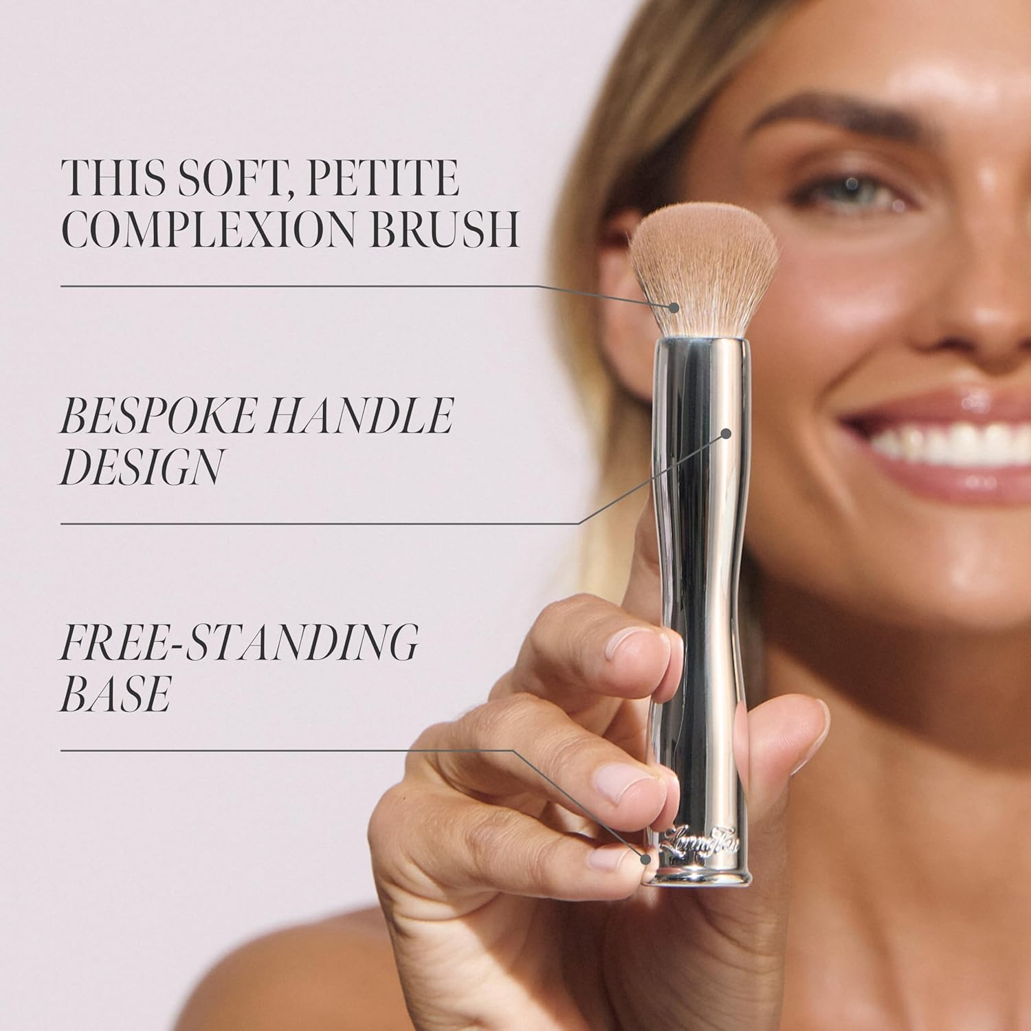 Loving Tan Flawless Self Tanning Brush - Streak Free, Premium Bristles, Free-Standing, Vegan and Cruelty Free (Flawless Face Tan Brush) - Flawless Blending Brush image number 4