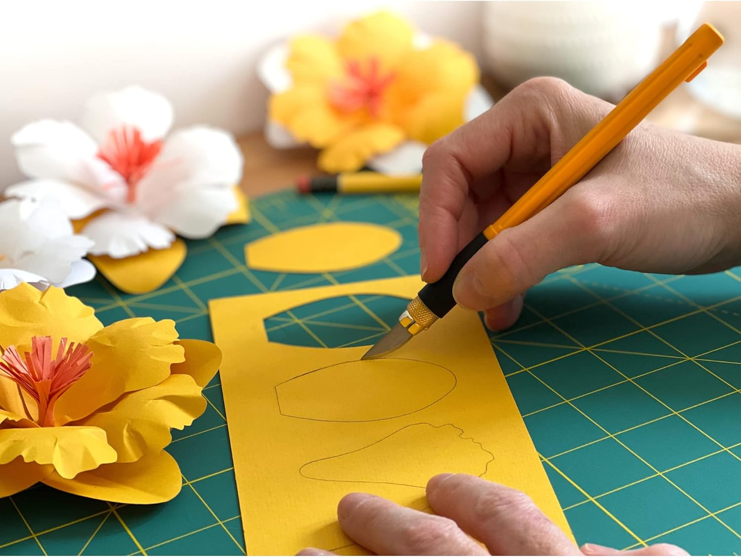 OLFA Cushion Grip Art Knife image number 3