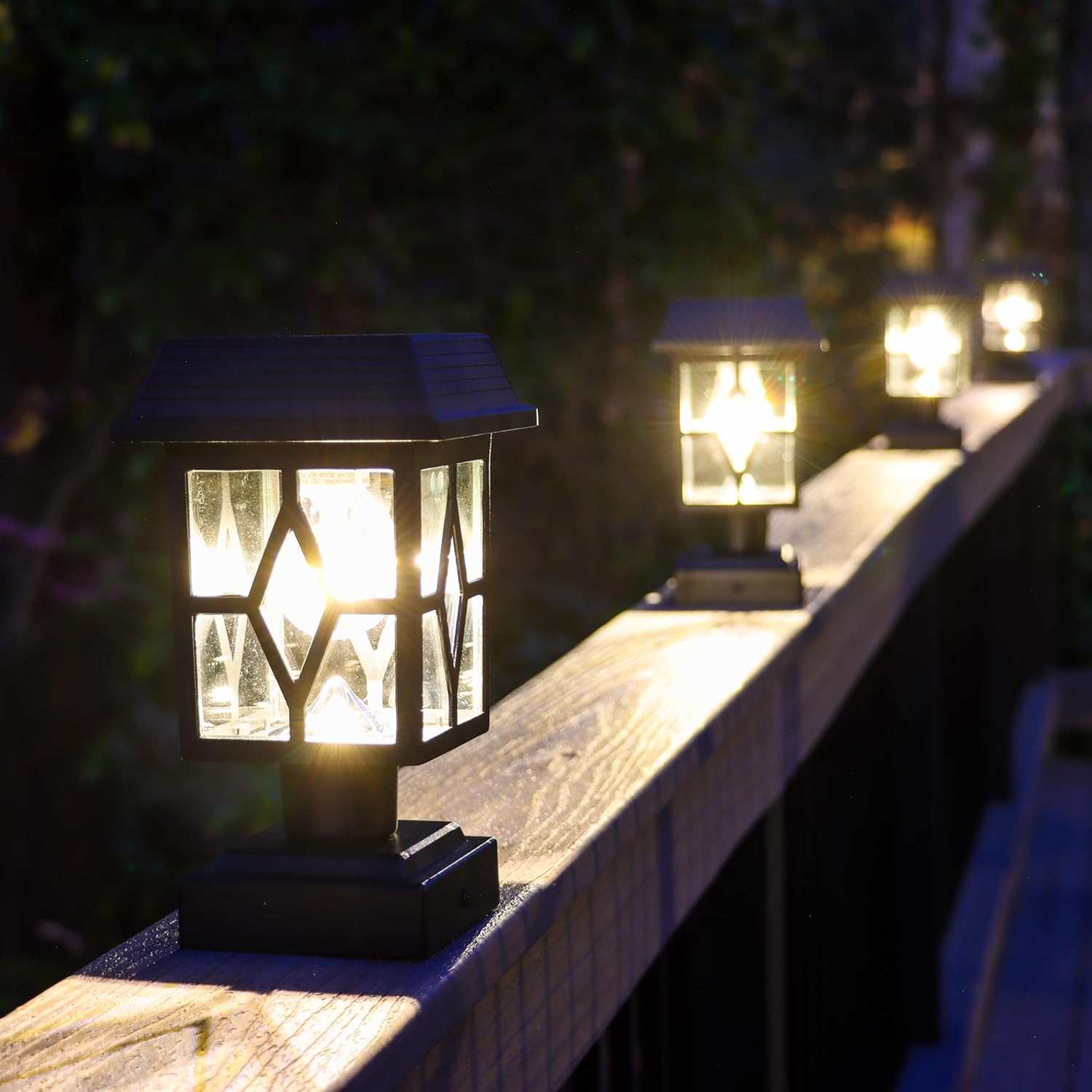 Gama Sonic Luna II Outdoor Solar Light for Columns, Walls, and Fence Posts, 2-Pack, Pier Mount Lamp or 4X4 Mount, Black Cast Heavy-Duty Aluminum image number 2