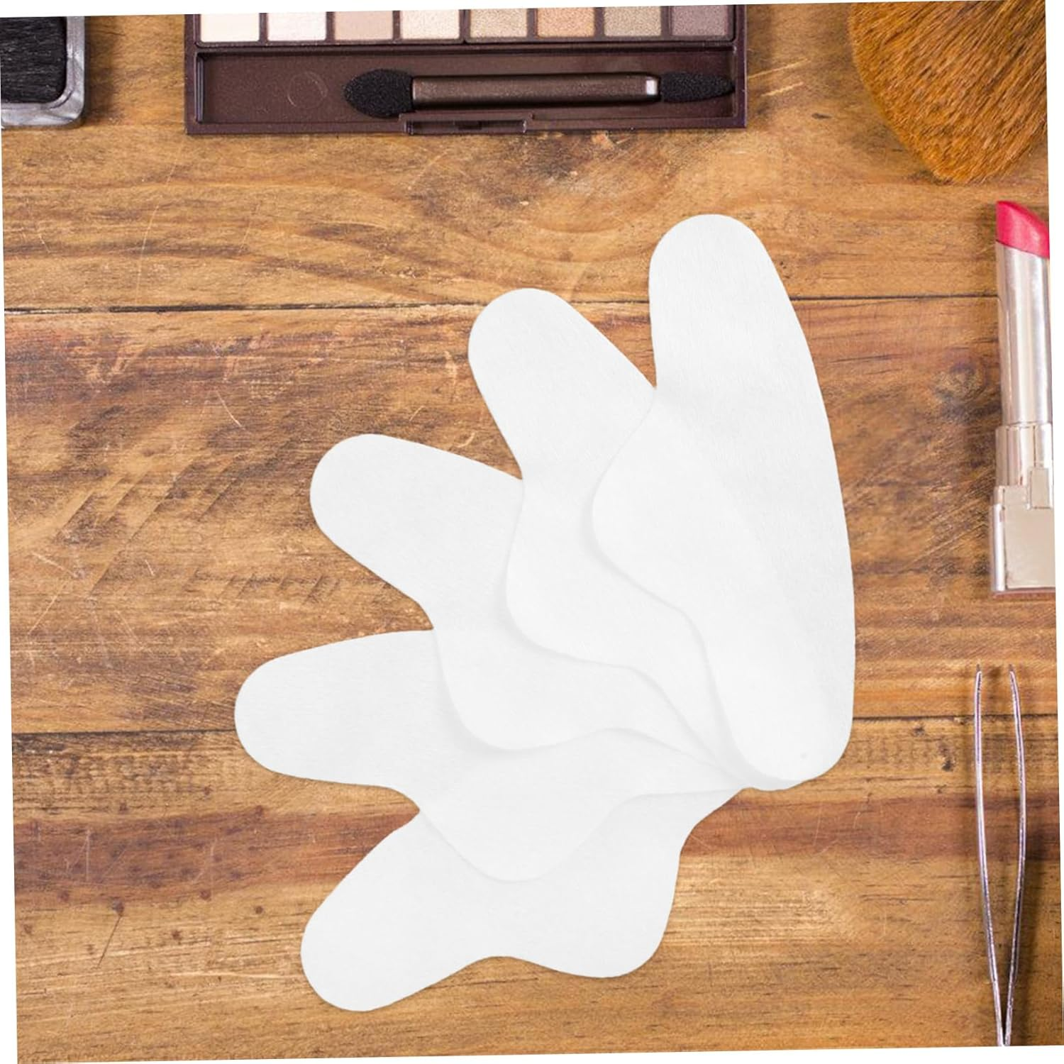 100Pcs Soft Breathable Nose Strips for Pores Cleansing Disposable Skin Care Patches with Comfortable Snug Fit Single Use Nose Mask for Deep Cleaning at Home Travel image number 5