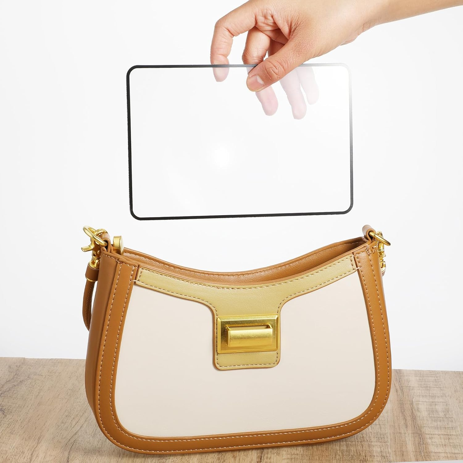 4Pcs Page Magnifying Sheet 3X Lightweight Optical Plastic Glass, Reading Magnifier with Handy Card Size Magnifier Lenses, Fresnel Lens for Seniors Reading Maps Books Bible Magazines