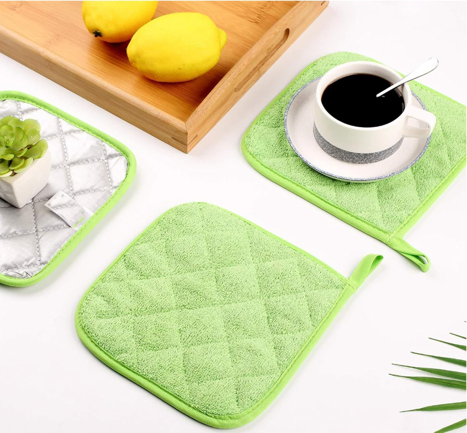 Pot Holders for Kitchen Clearance,Heat Resistant Potholder, Hot Pads, Oven Potholders Bulk, Cloth Pot Holders for Cooking and Baking 4 Pack Green image number 6