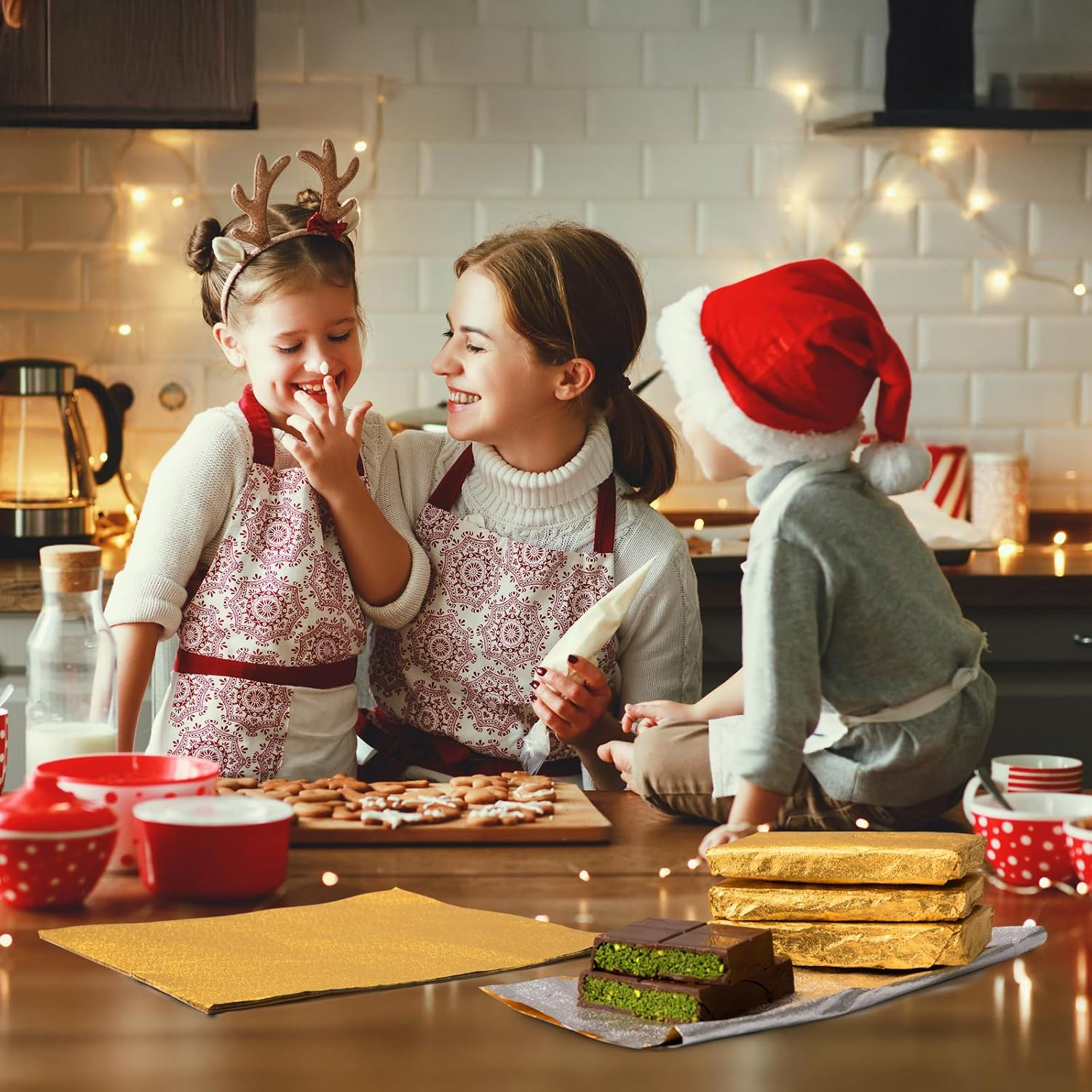 Pack of 50 Golden Aluminium Foil Paper Wrappers, Dubai Chocolate Packaging, 30 X 30 Cm, Sealing Stickers, Candy Packaging, Can Be Used for Packaging, Packaging, Decoration, DIY - Handmade image number 1