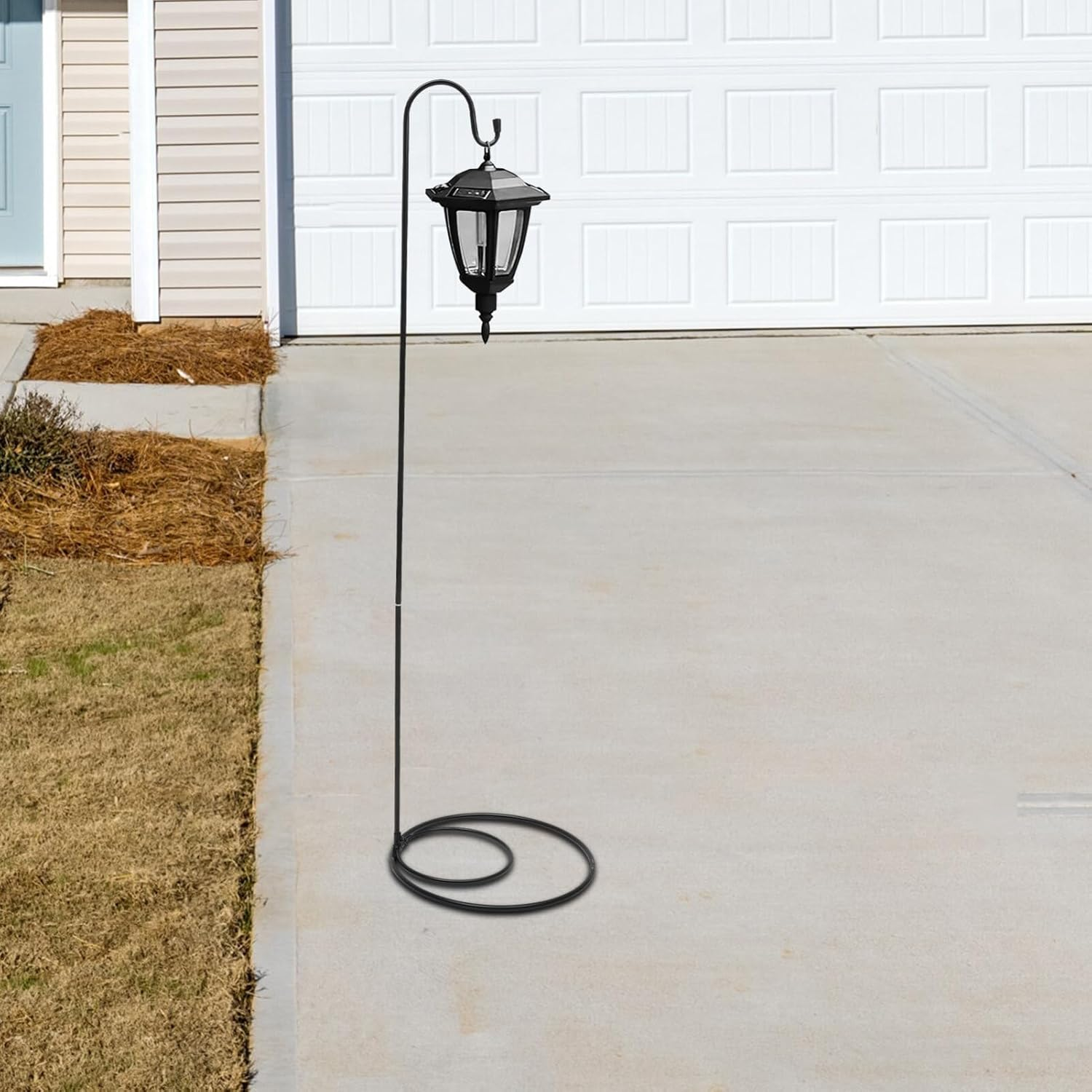 Yardwe Ground Hanging Shepherd Hook Detachable Outdoor Garden Stake for Lanterns Flower Beds Decor Resistant Iron Stylish Finish for Weddings Patios image number 2