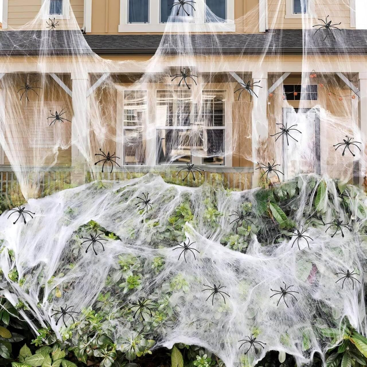 420G Halloween Cobweb Spider Decor 1400Sqft Webs with 150 PCS Spiders, Super Stretchy Spider Webbing with 150 Fake Spiders for Scary Indoor & Outdoor Halloween Decorations image number 3