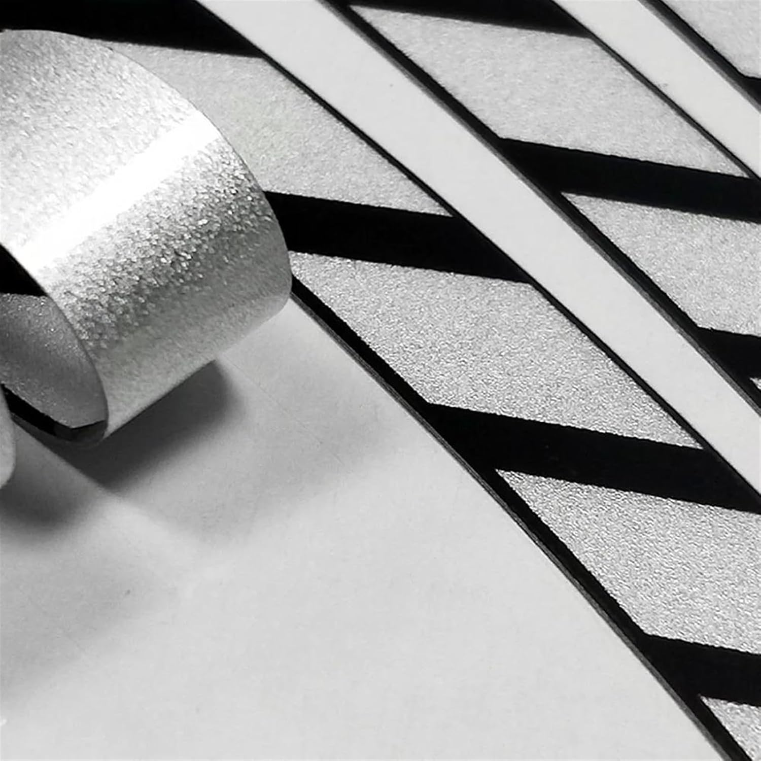 Fashionable Personality Motorcycle Wheel Decals Sticker Wheel Sticker Decal Set Accessories for Suzuki Gsxs1000(Style 6) image number 6