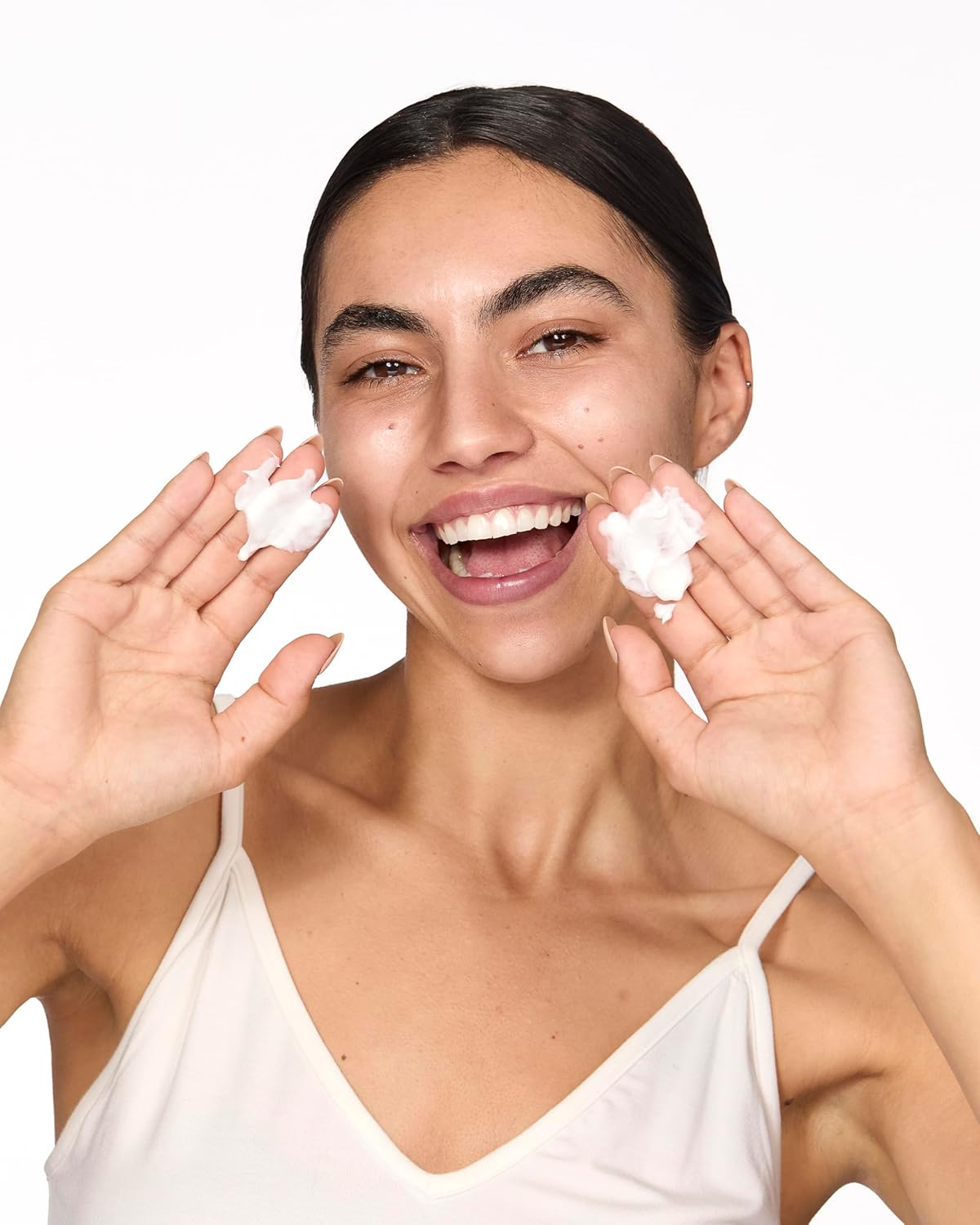 Natio Australia Glow 10 Minute Miracle Mask - Intensely Hydrating Wipe off Face Mask - Clinically Tested & Fragrance Free - Kakadu Plum, Pomegranate, Goji Berry, Shea Butter, Sodium Hyaluronate, Vitamin E and Grapeseed Oil - Vegan Friendly & Made in Australia