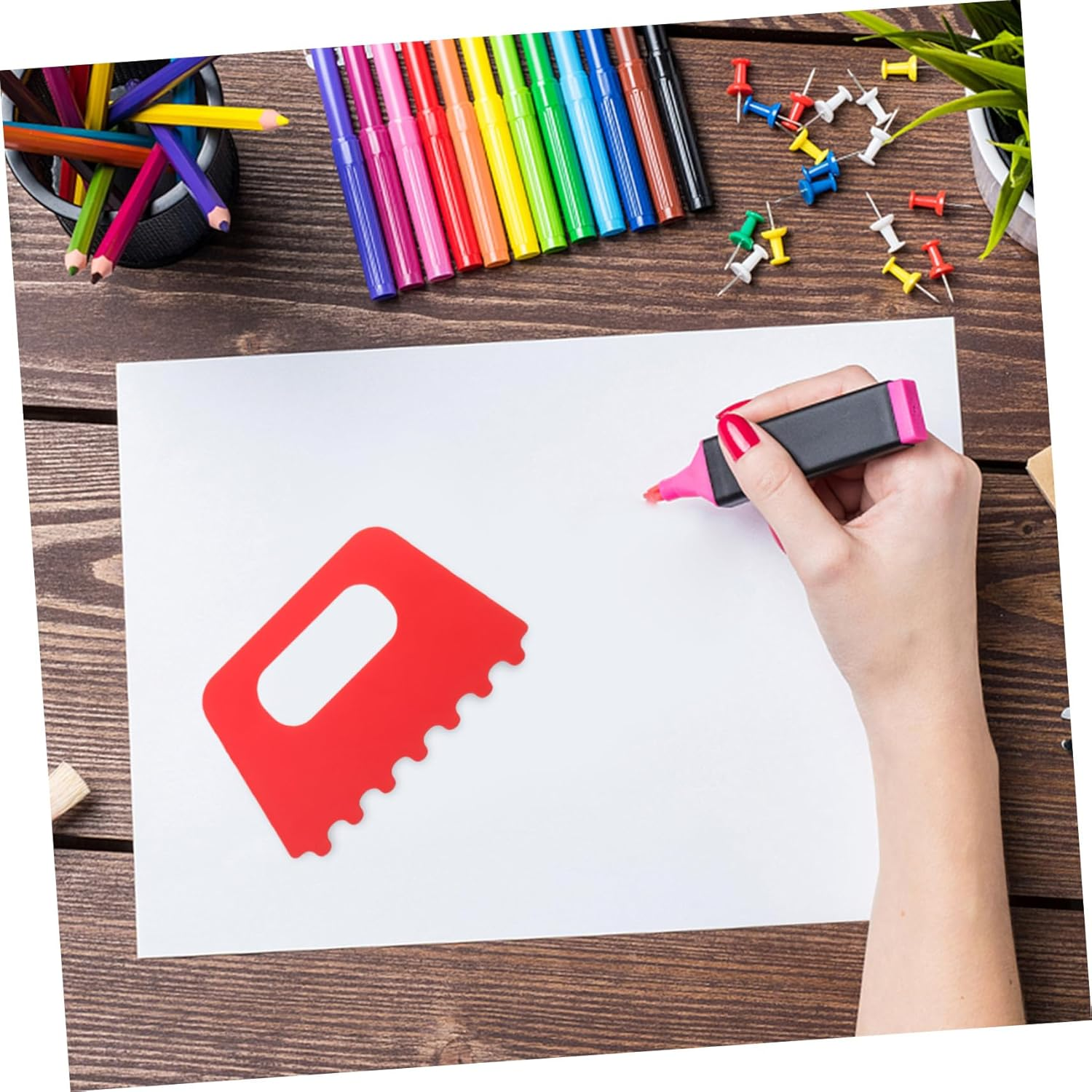 Kisangel 4Pcs Boys and Girls Painting Scraper and Diy Painting Brush Set for Children Preschool Art Drawing Tools Plastic Colorful Scrapers for Creative Drawing and Graffiti Random Color image number 1