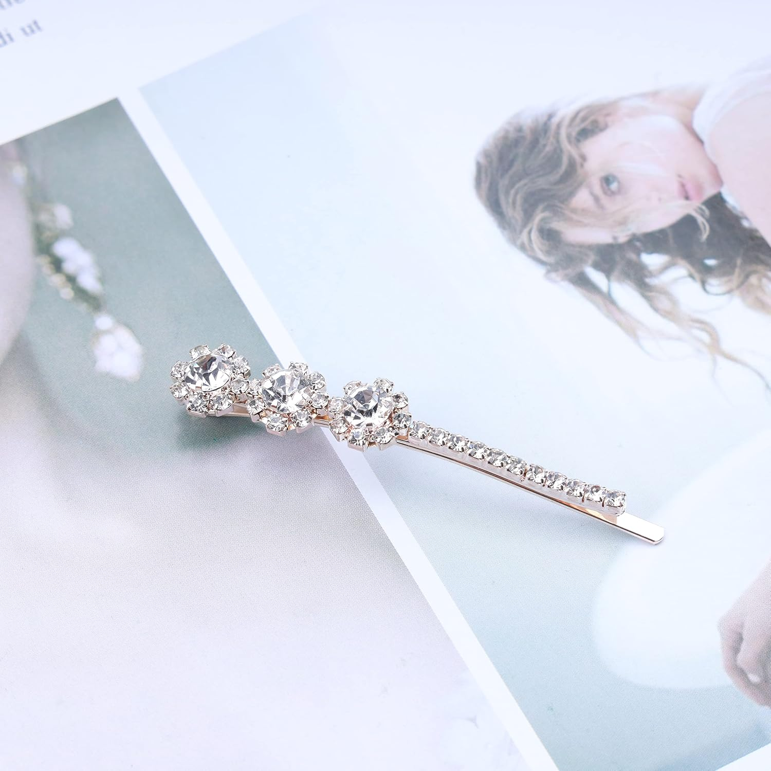 Wendalern Boho Crystal Flower Hair Pin Gold Crystal Hair Clip Rhinestone Bobby Pins Crystal Wedding Hair Clip Bridal Flower Hairpin Headpiece Hair Accessories for Women and Girls image number 2