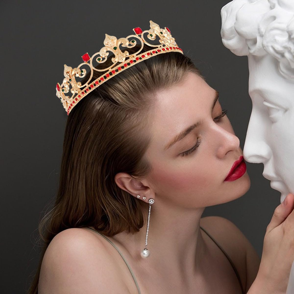 Metal King Queen Crown round Rhinestone Crown Party Headwear for Wedding Halloween Party Birthday