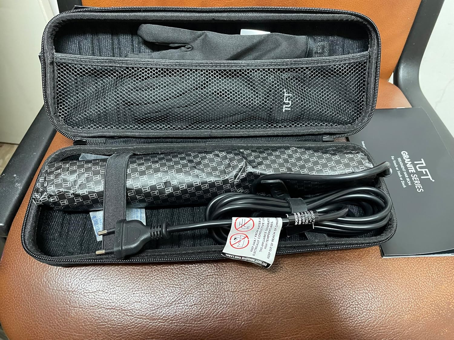 TUFT Granite 1Inch Hair Straightener 250C Black image number 2