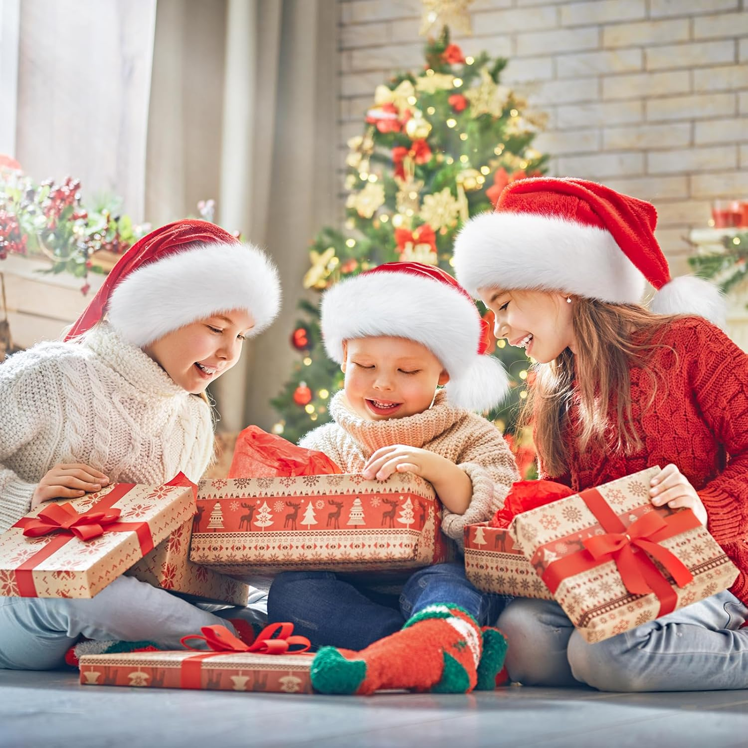 Santa Hat Christmas Hat for Adult, Unisex Soft Plush Classic Fur Xmas Holiday Hat, Thicken Comfortable Velvet Santa Claus Hat for Christmas New Year Festive Theme Party Supplies