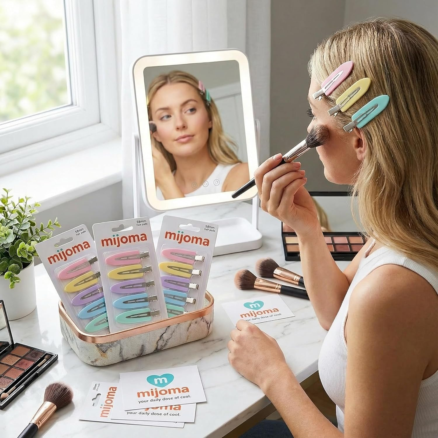 MIJOMA Hair Clips 20 Pieces - anti Kink Styling Clips with Soft Pad - for Makeup, Blow Drying & Pin Curls - Metal Clips with Pastel Coating image number 1