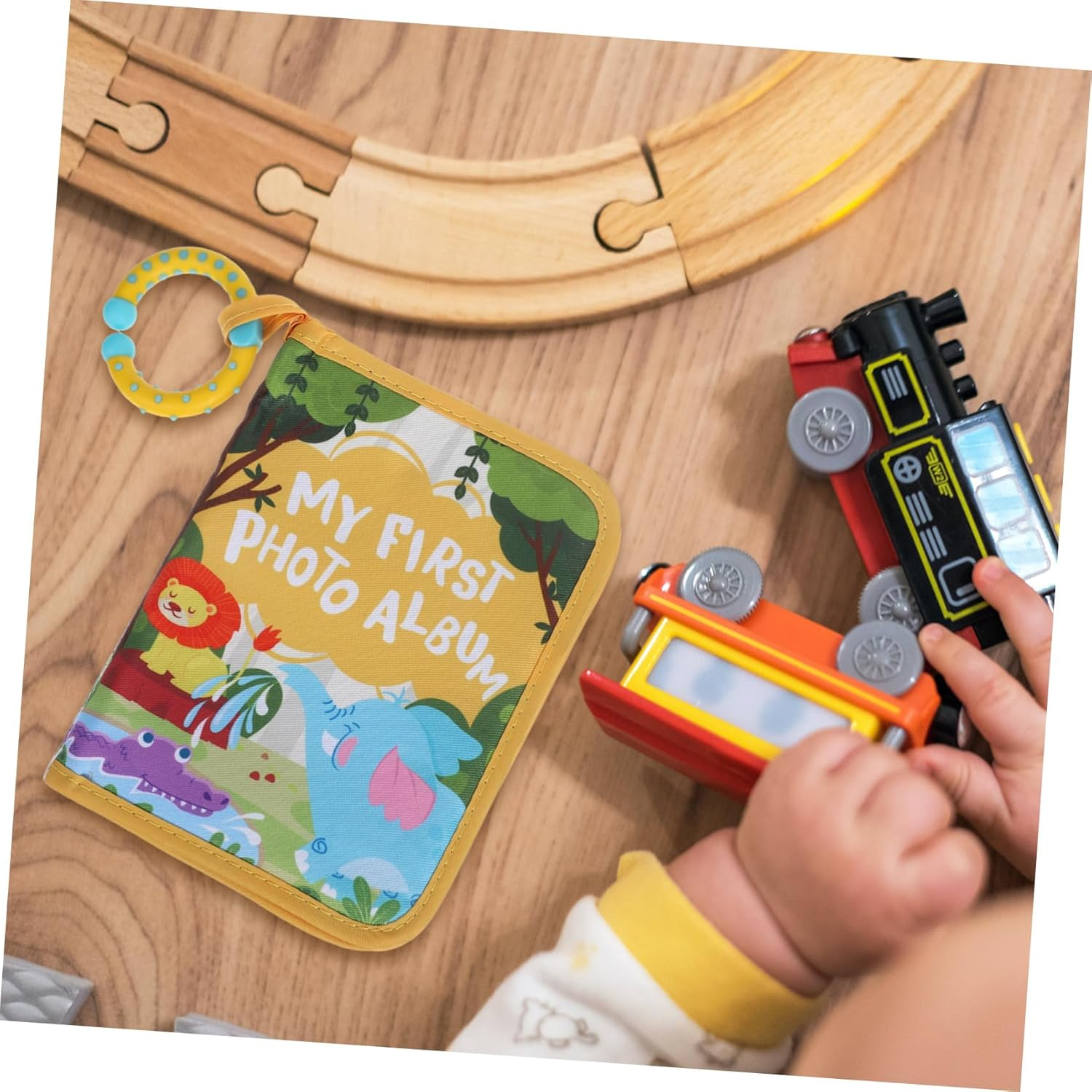 Soft Baby Photo Albums: My First Family Fabric Photo Book Cloth Keepsake Album - for Baby Shower Toddler Boy Girl Newborn Early Memories