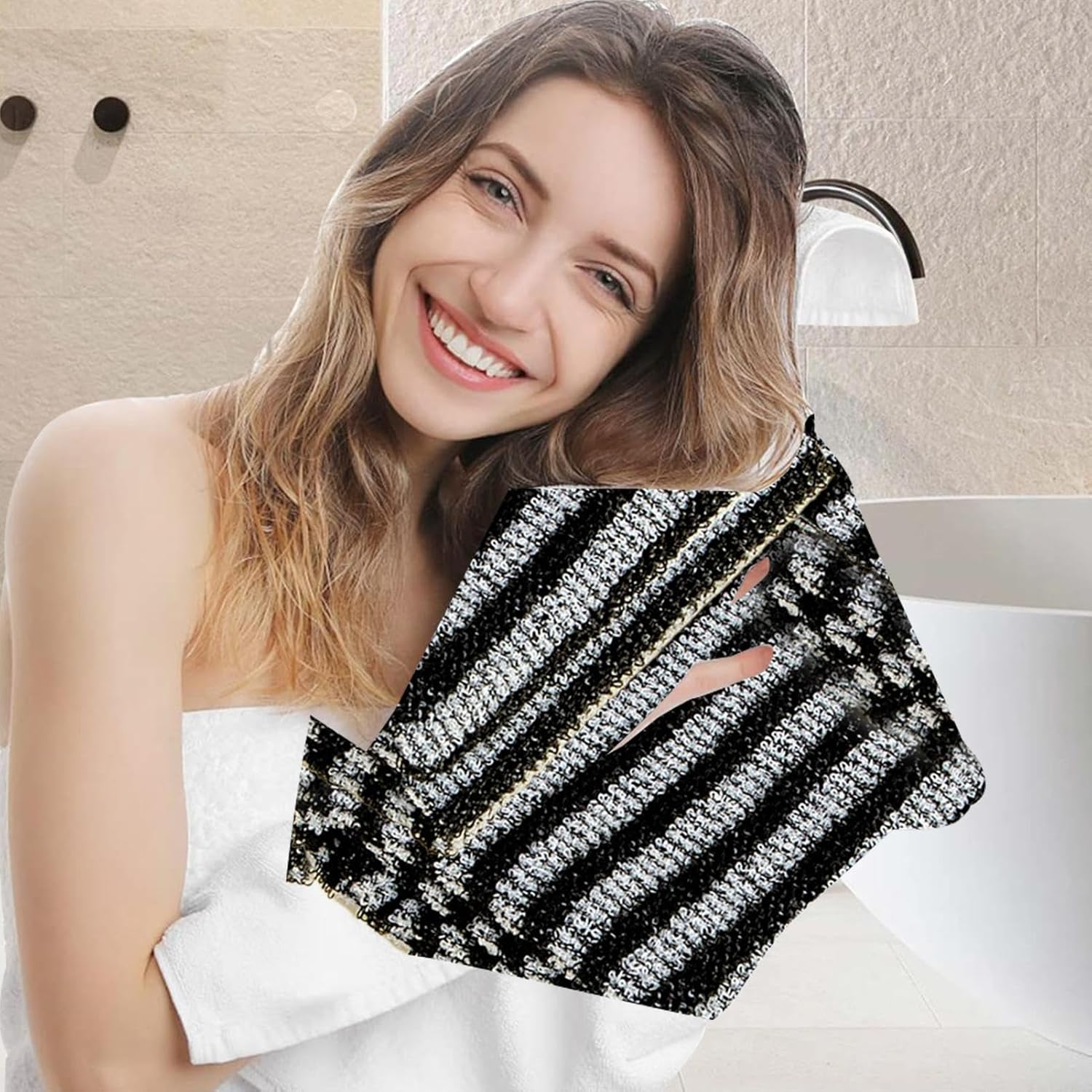 Shower Towel, 2 Pieces Body Cleansing Massage Scrub - Soft and Practical, Removes Dead Skin for Men Women Body Cleaning and Massage (Black) - Black image number 3