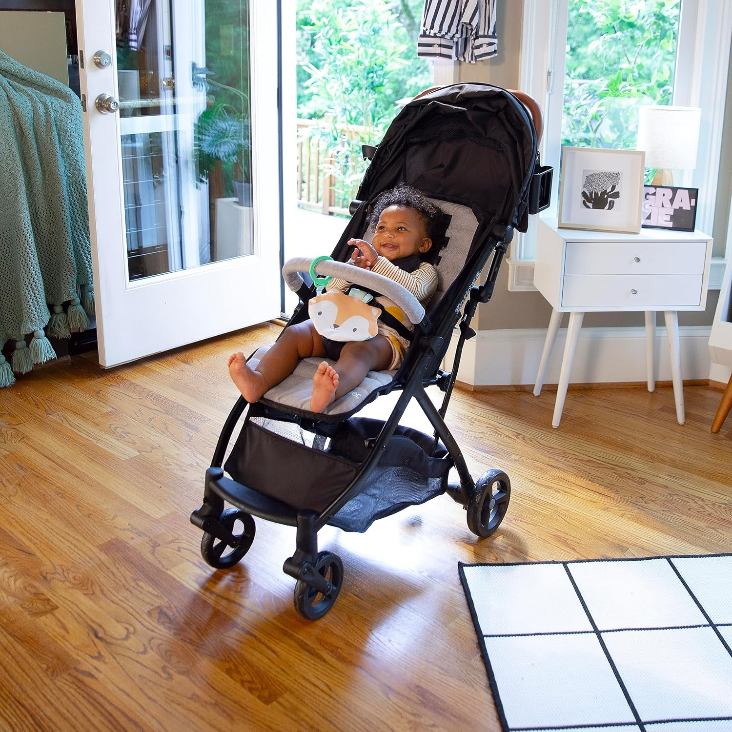 Ingenuity: Ity by Ingenuity Crinklet, Fox Crinkle Toy for Newborn and Up, Satin Ribbon Tags, C-Link Attachment, Unisex - Kitt - Kitt The Fox image number 4