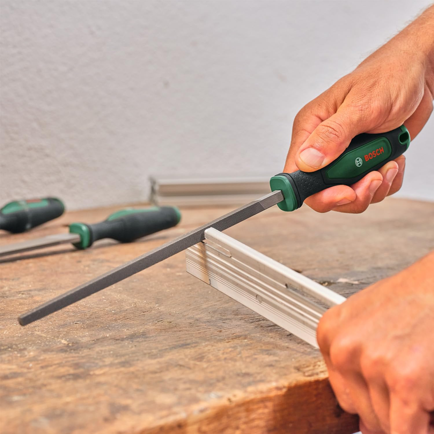 Bosch File Set 5-Piece (Robust Metal File Set Incl. Round/Half-Round/Flat/Triangular/Square Files; Hard Carbon Steel; Shaft Length 200Mm; Medium Stroke 2; Ergonomic Softgrip) image number 2