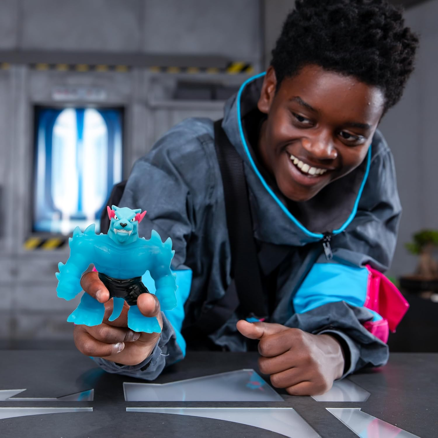 Mrbeast Lab 24736 Stretchy Figure by Heroes of Goo JIT Zu, Squishy Hypercharged Panther, Multi-Coloured