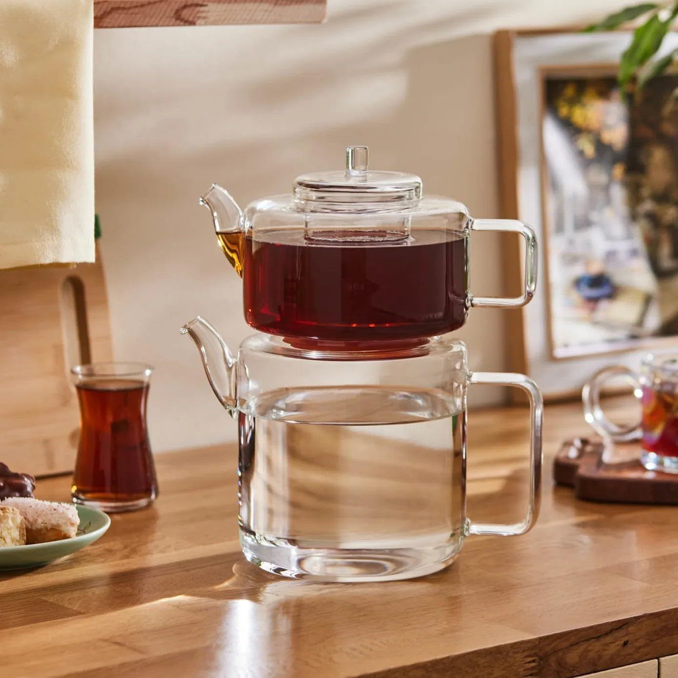 Karaca Flat Borosilicate Glass Teapot with Infuser - Clear Turkish Tea Maker - Ideal for Herbal, Loose Leaf - Teapot with Strainer (1.10L) & Tea Kettle (1.75L) for Stovetop - Luster image number 7
