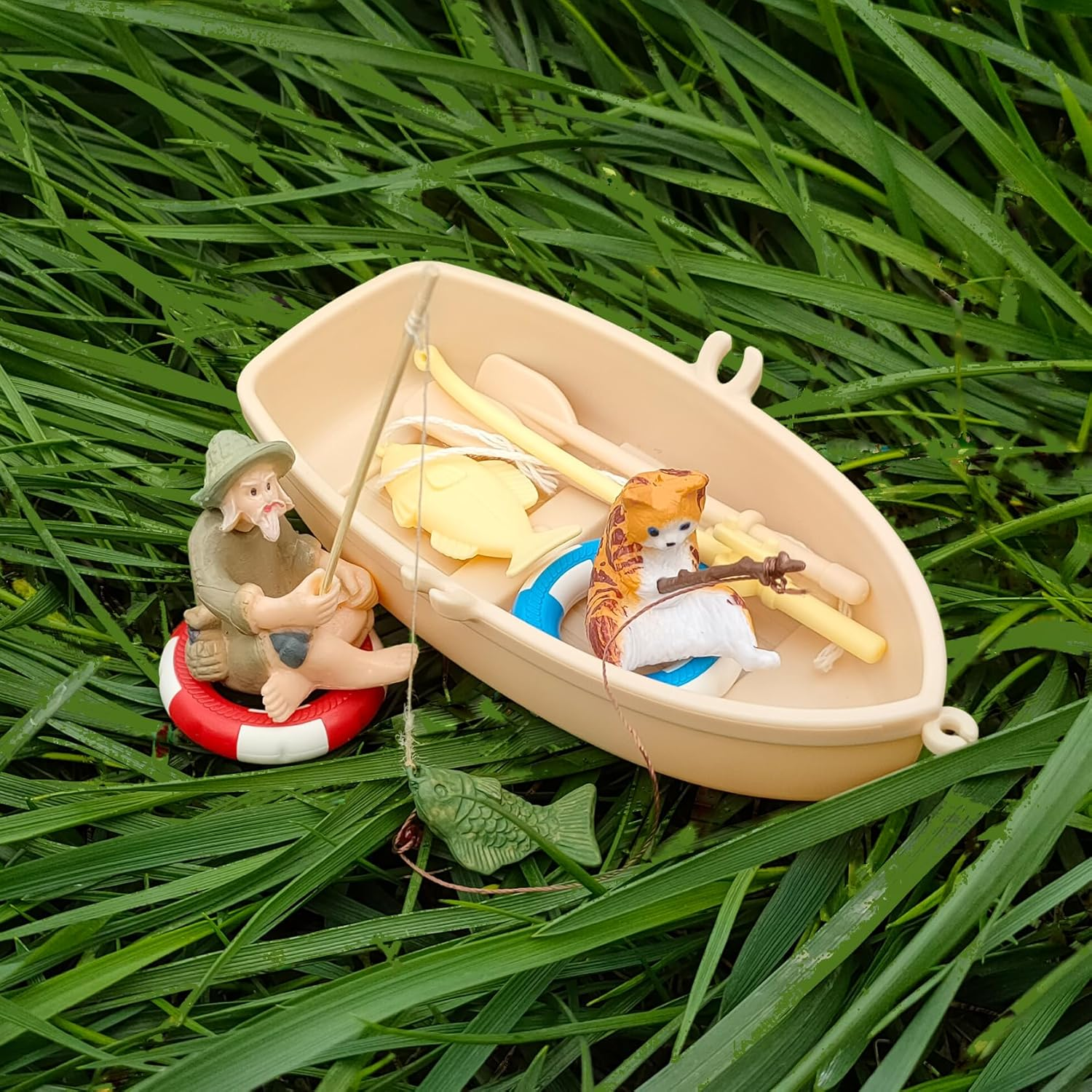 Simulation Boat Floating Fish Tank Decorations Cute Kitten and Fisherman Floating Aquarium Decoration Fish Tank Decorative (Yellow, 2) image number 5