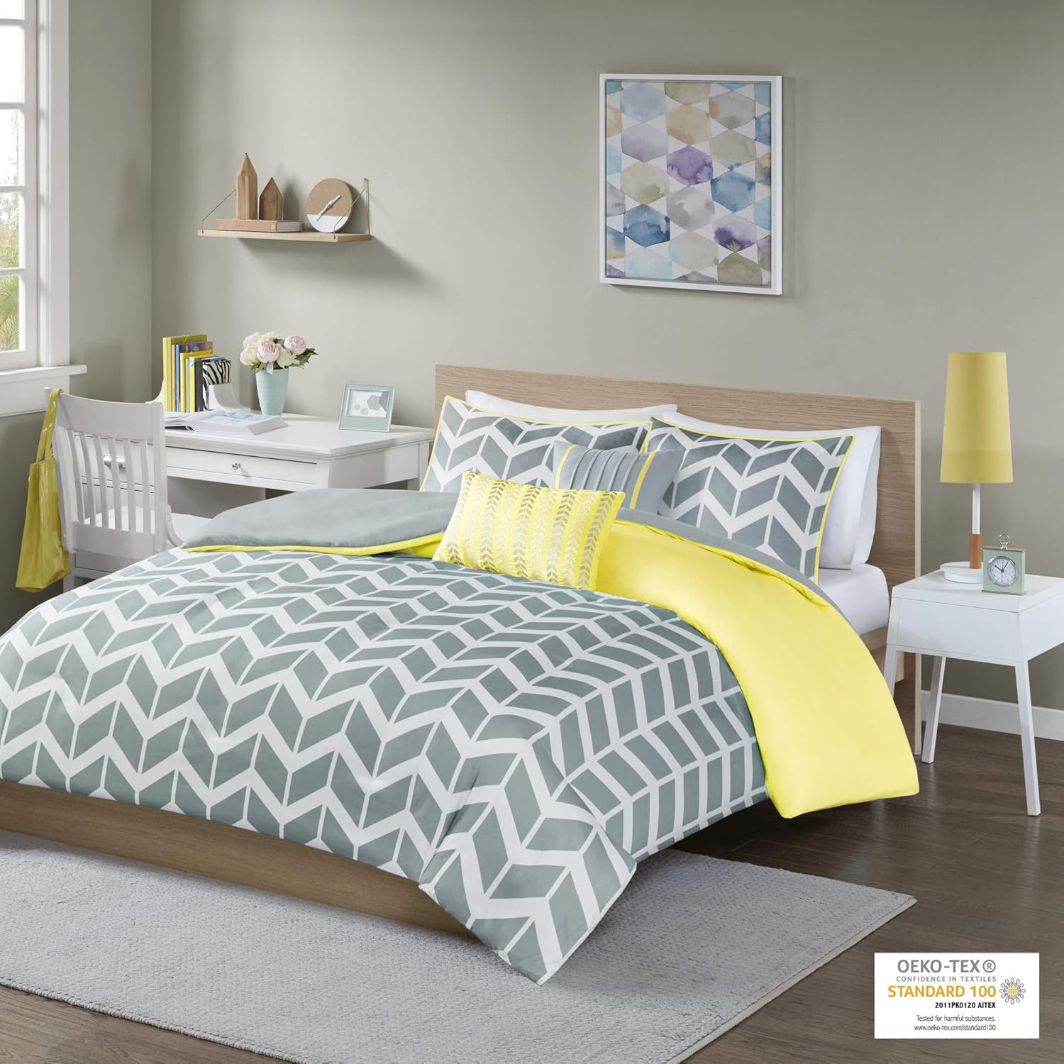 Intelligent Design Nadia Duvet Cover Set, King/California King, Yellow