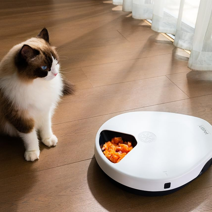 Pettecc Ub Pet Smart Refrigerated Feeder image number 3