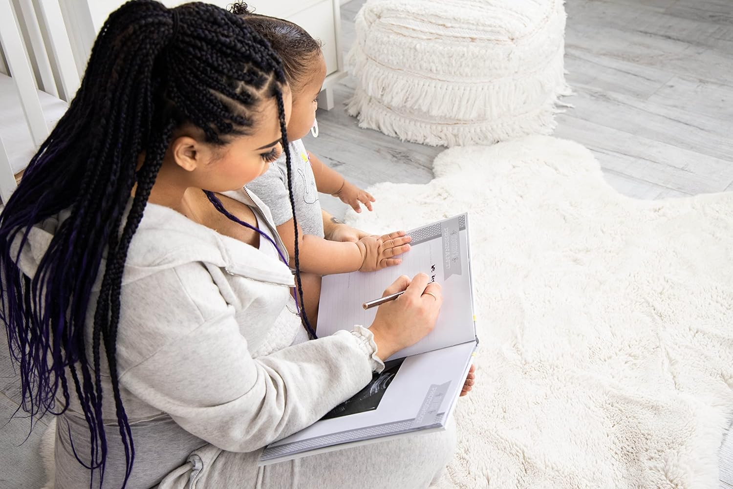 Pearhead Little Blossoms by Vintage Five Year Memory Book with an Included Clean-Touch Pad to Create Baby'S Handprint or Footprint, Yellow and Gray, 9X10.75X0.67 Inch (Pack of 1) image number 1